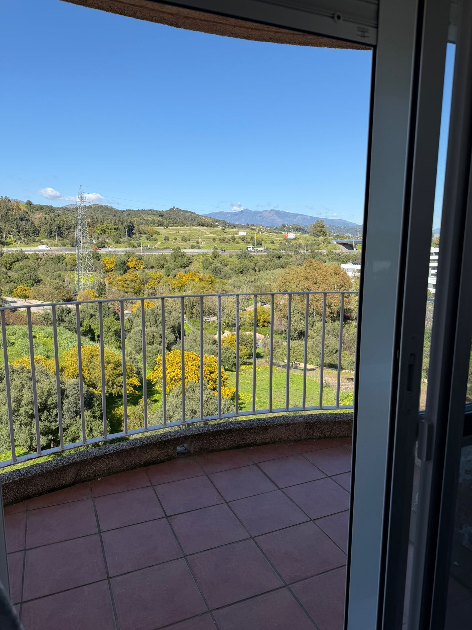 Penthouse in Avda de Andalucia - Sierra de Estepona, Estepona