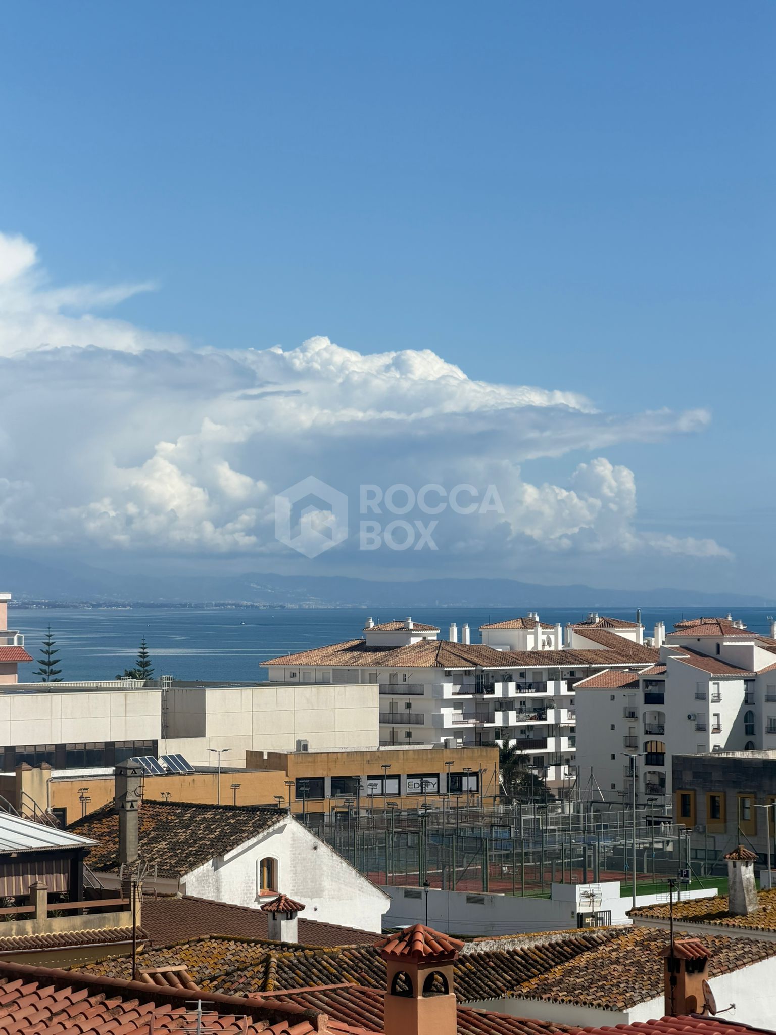 Bright Studio Apartment in the Heart of Sabinillas