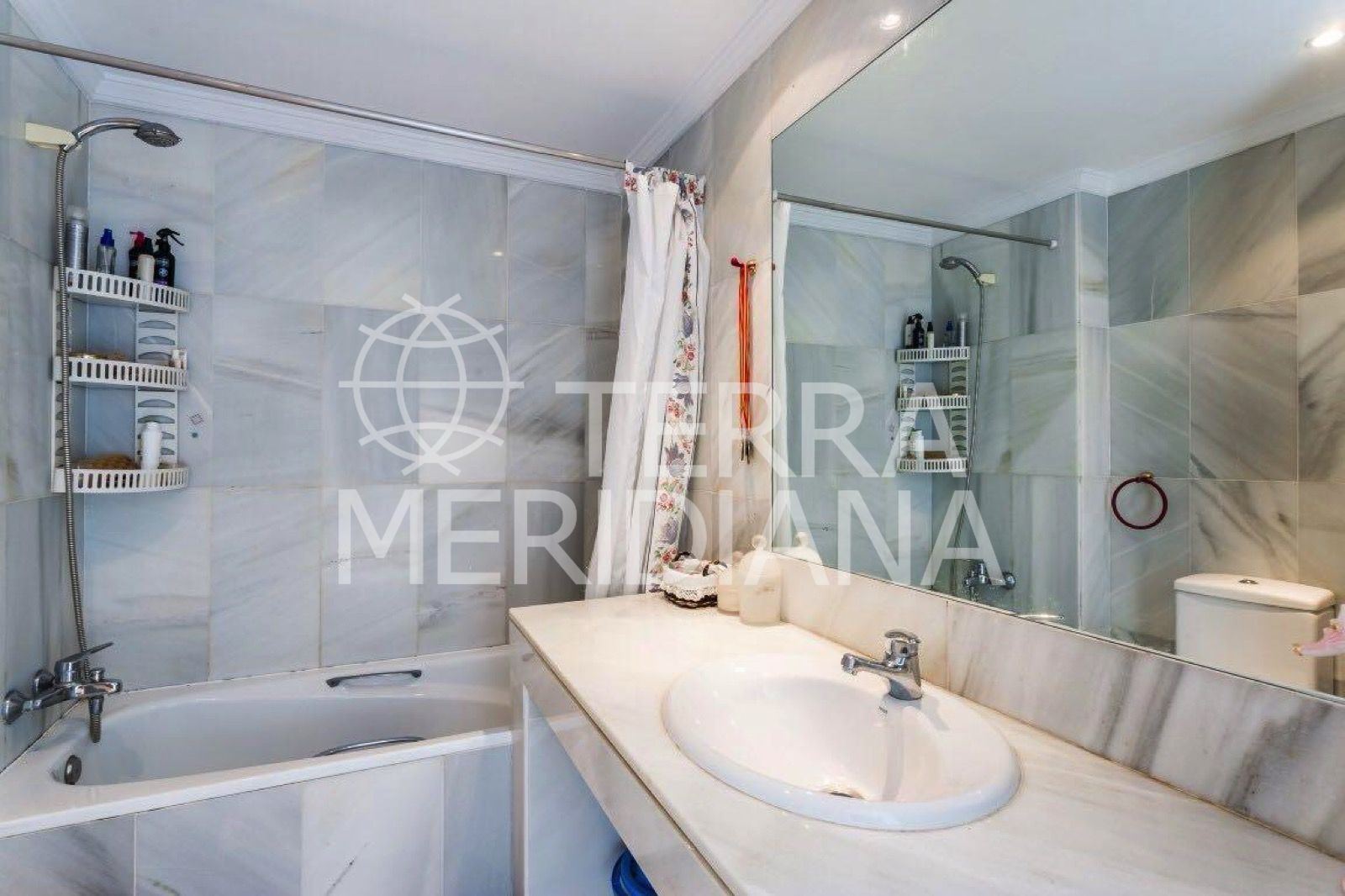 Duplex in Marbella Golden Mile, Marbella