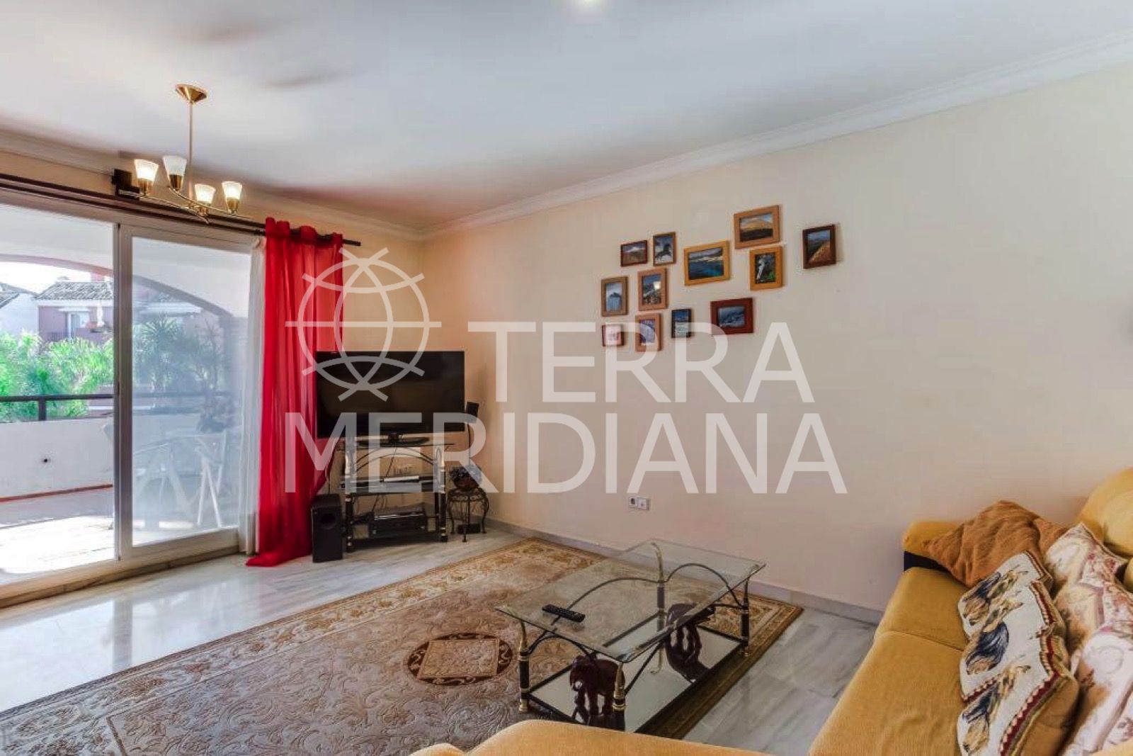 Duplex in Marbella Golden Mile, Marbella