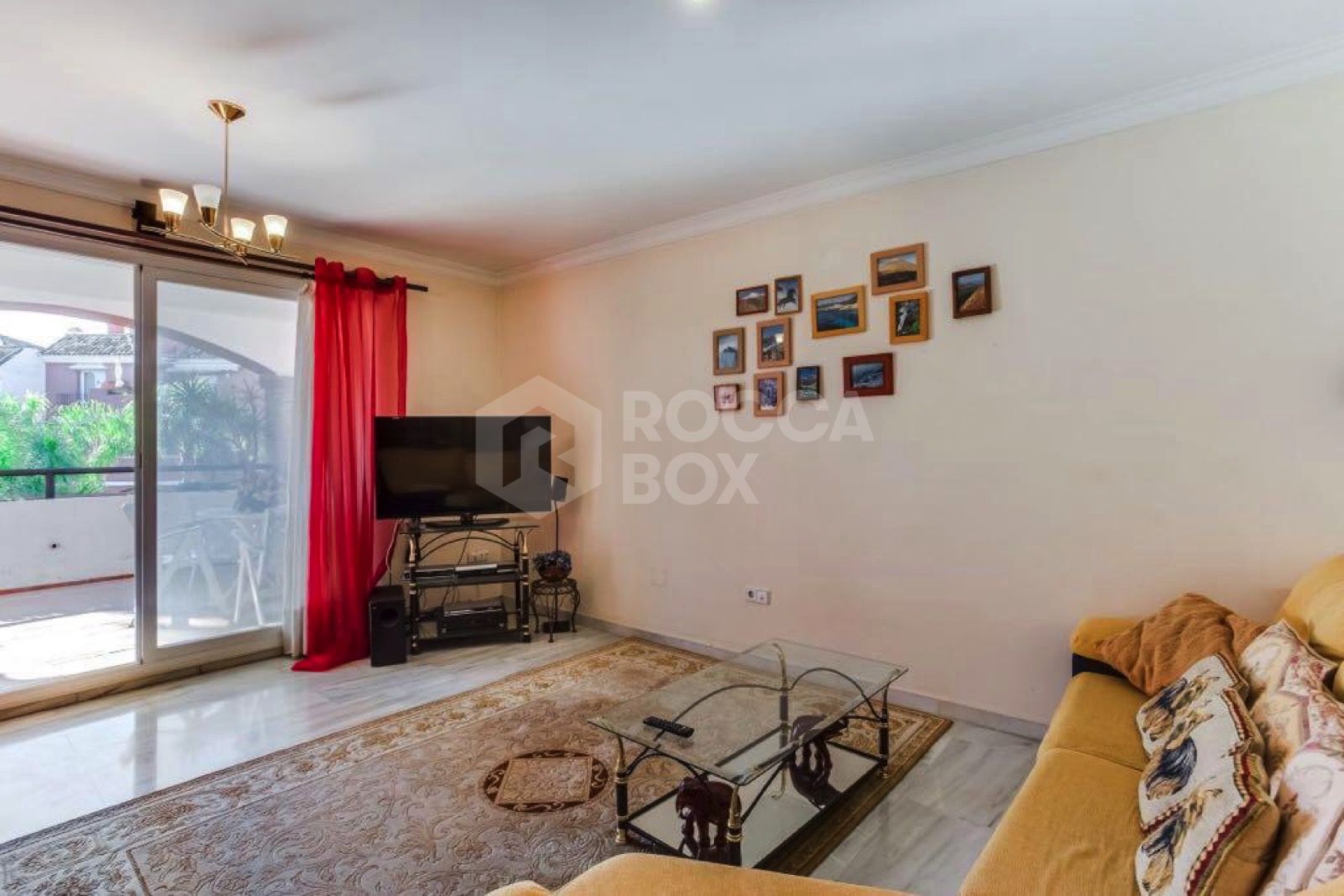 Spacious Duplex Apartment with Large Terraces & Solarium – Golden Mile