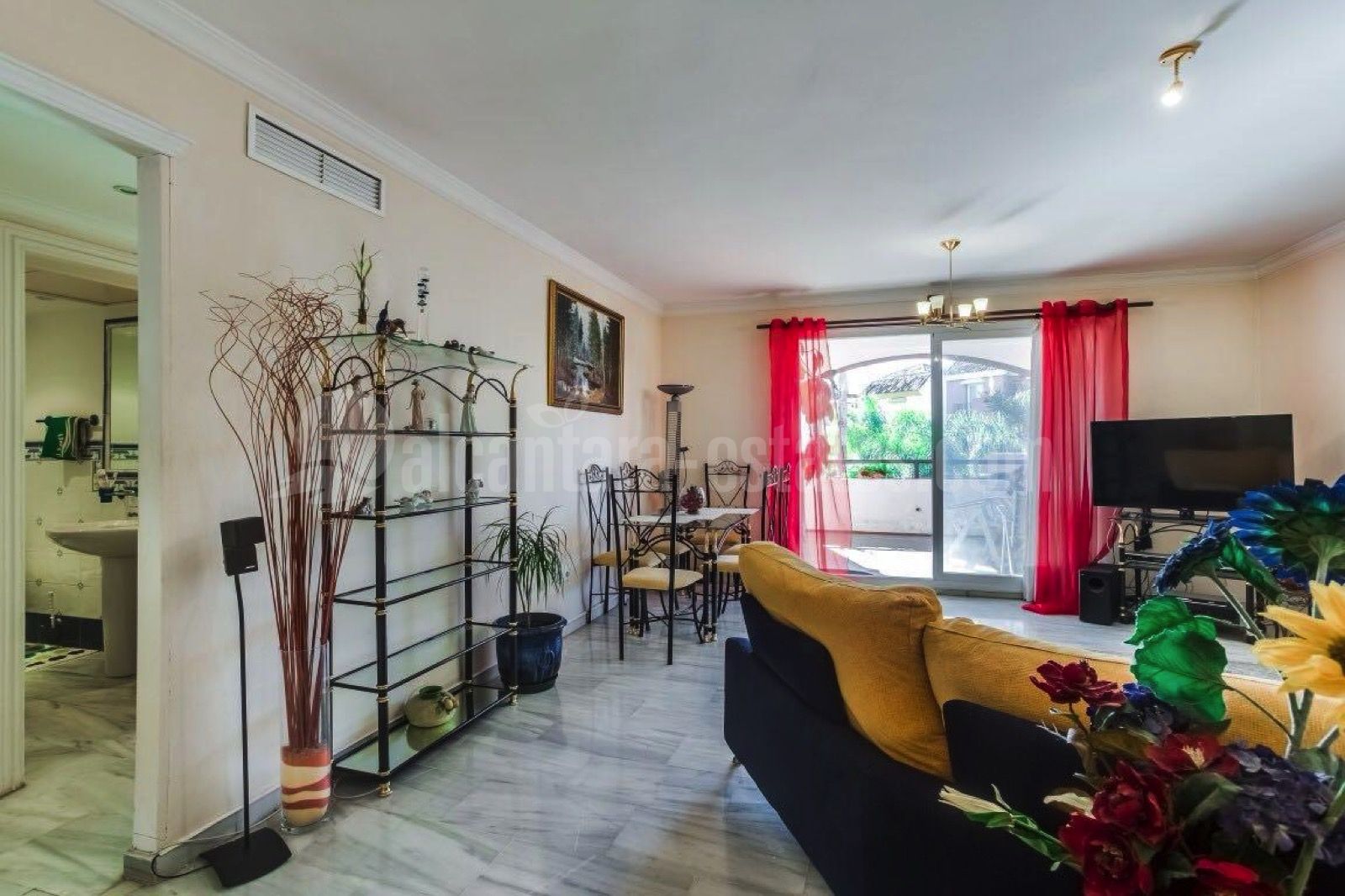 Duplex in Marbella Golden Mile, Marbella