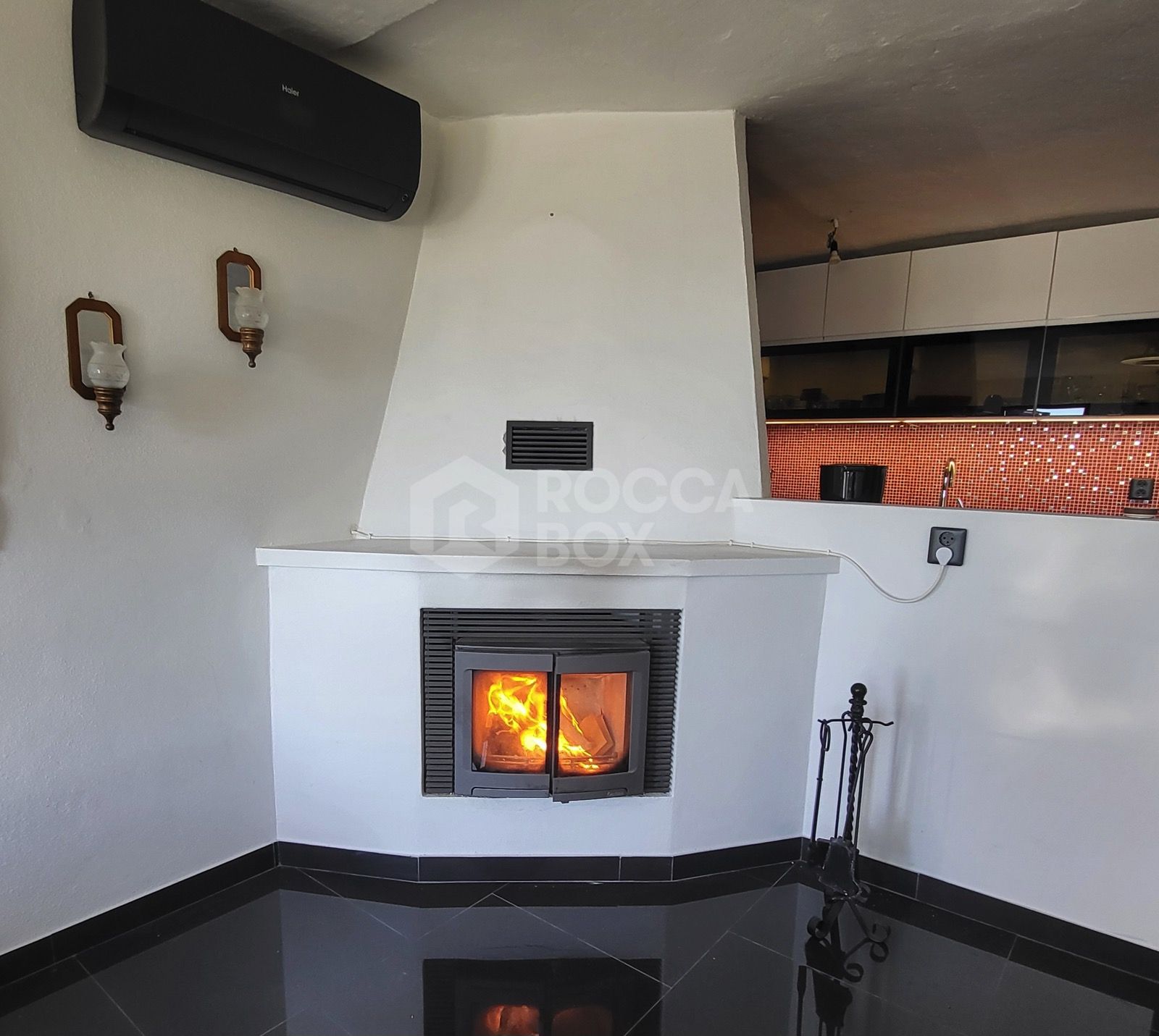 Idyllic Olive Grove Finca with Panoramic Views