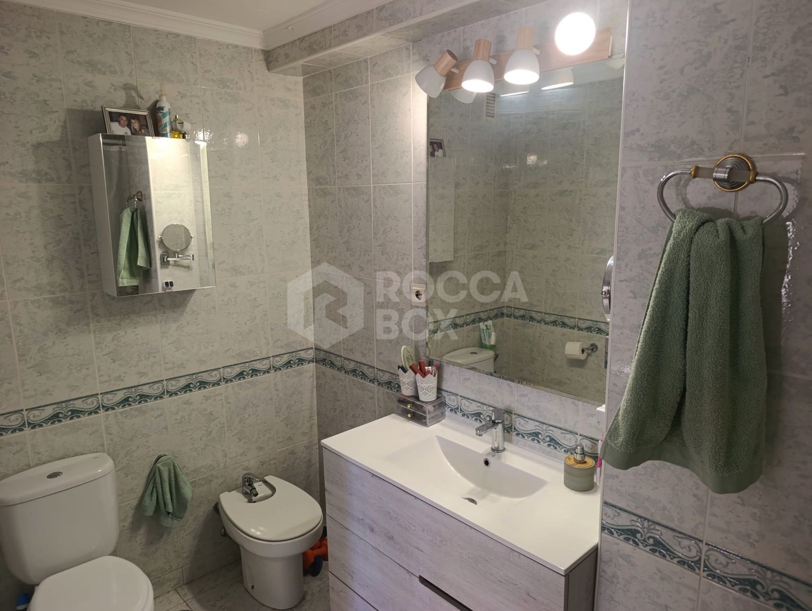 Prime Central Apartment on Avenida Ricardo Soriano