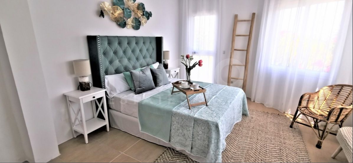 Town House for sale in Puerto Romano, Estepona