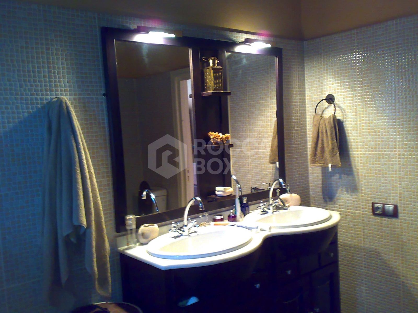 Charming House with Private Pool and Stunning Gibraltar Views