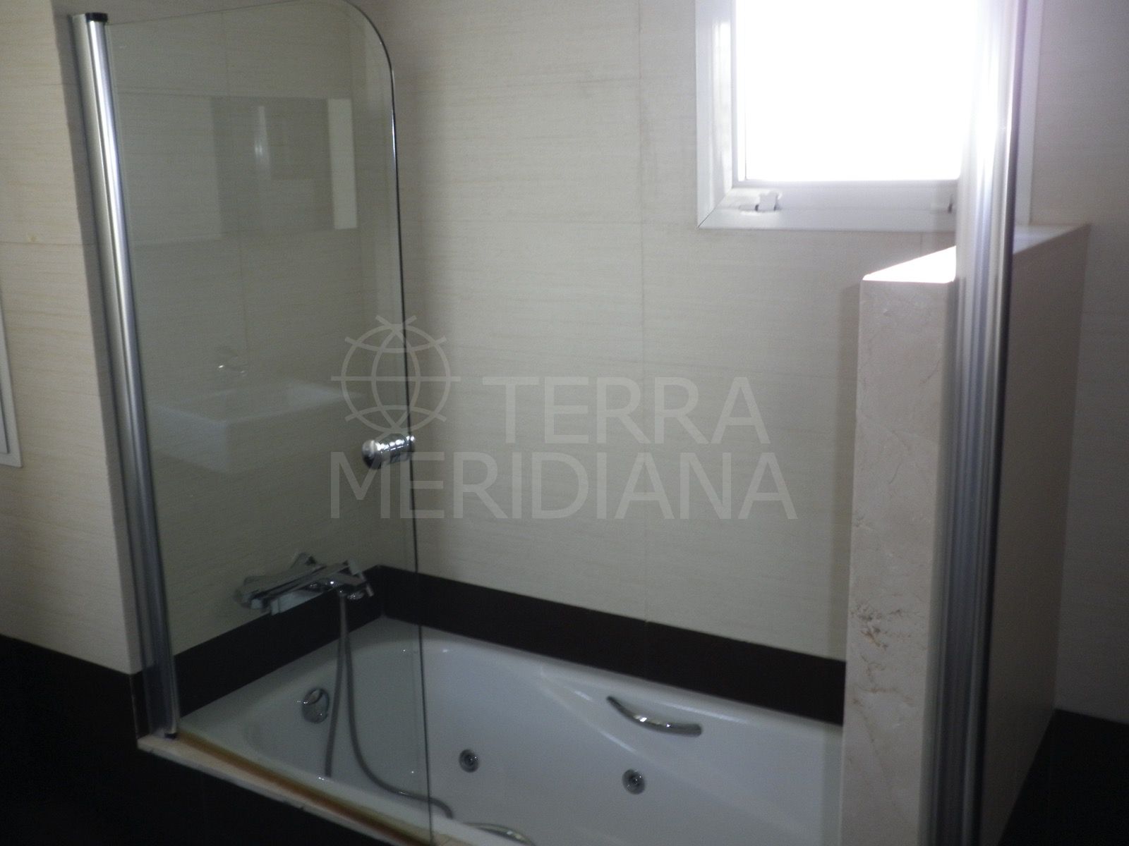 Town House in El Padron, Estepona