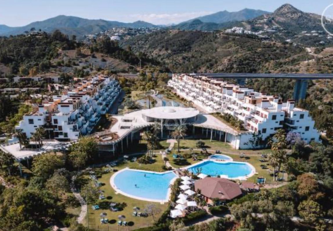 Elegant Renovated Apartment in Parque Botánico