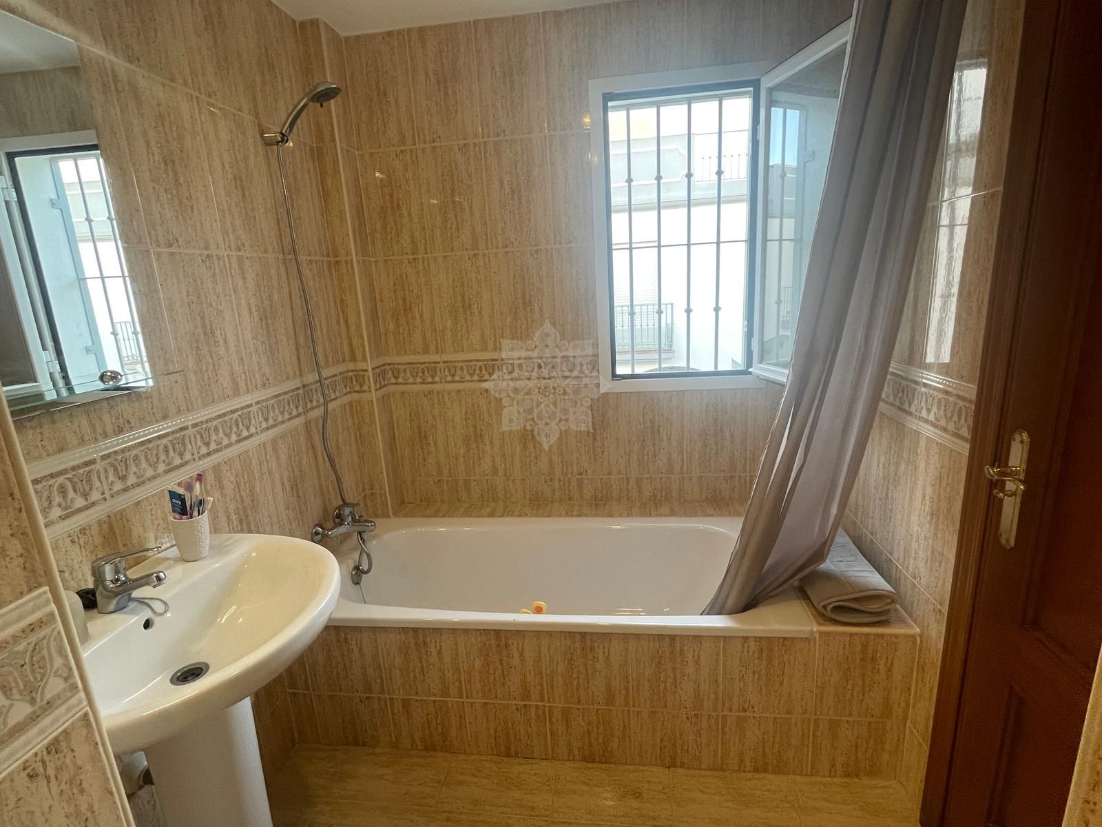 Town House in Nueva Atalaya, Estepona