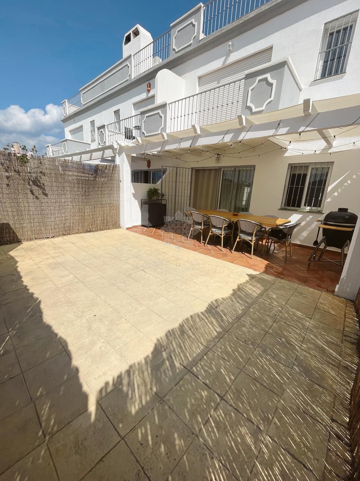 Town House in Nueva Atalaya, Estepona