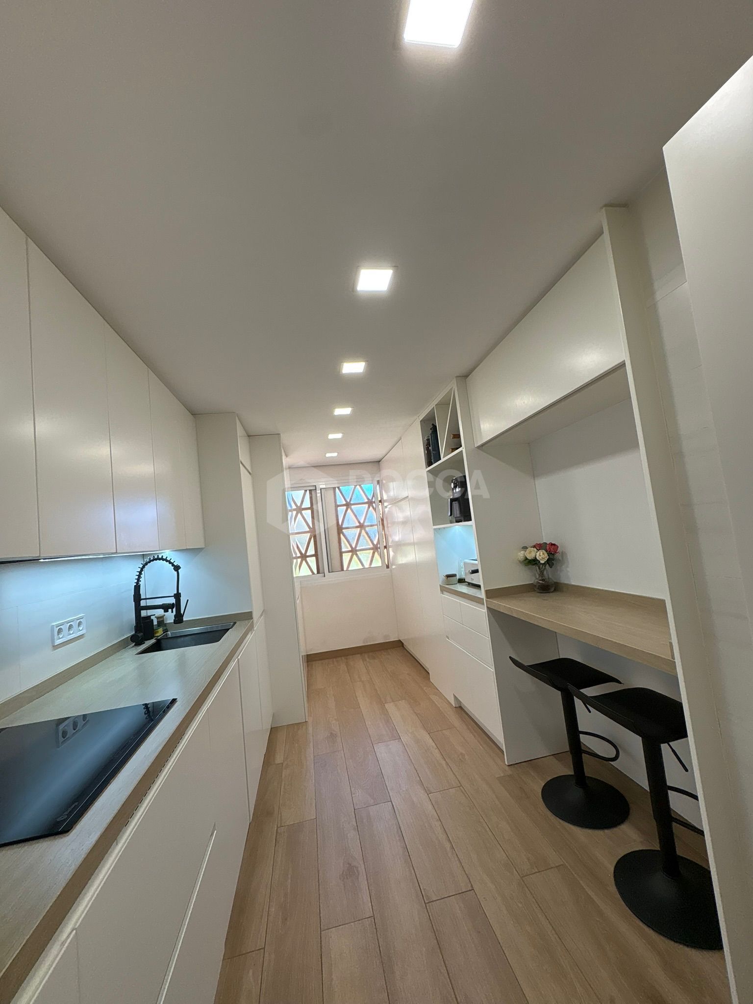 Spacious Ground-Floor Apartment