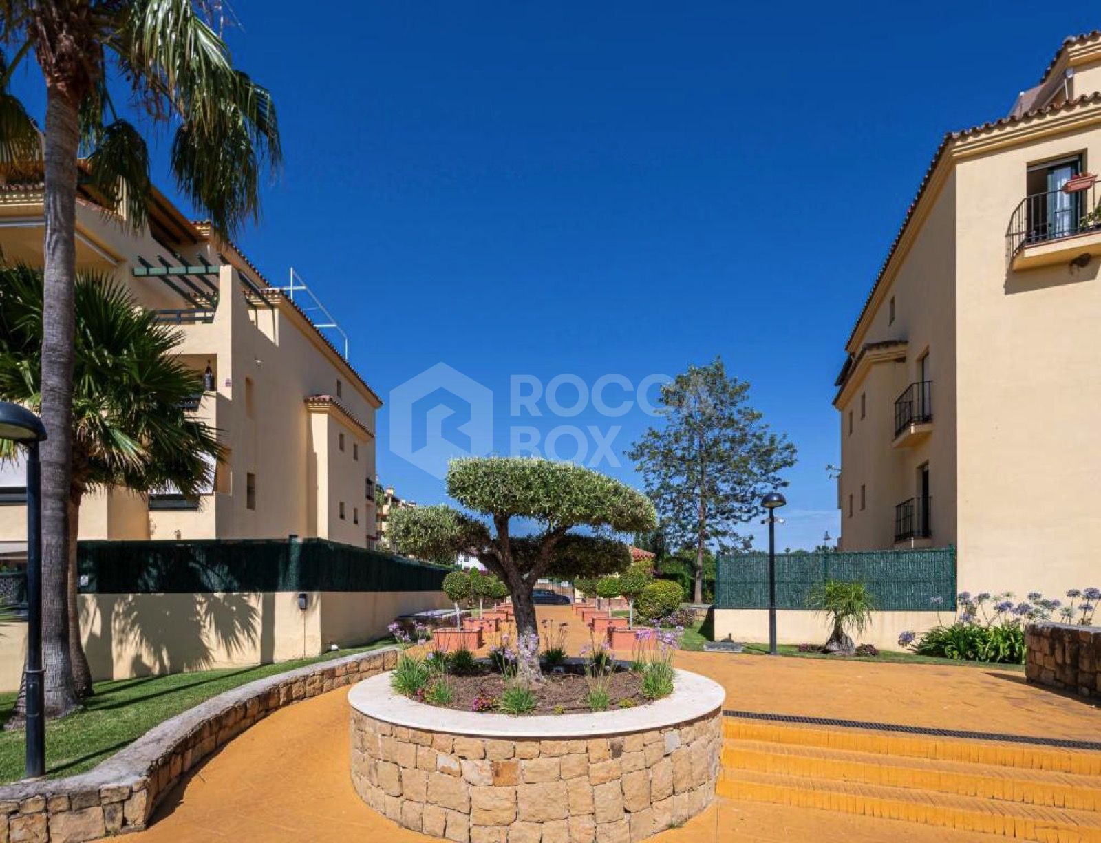 Spacious Ground-Floor Apartment