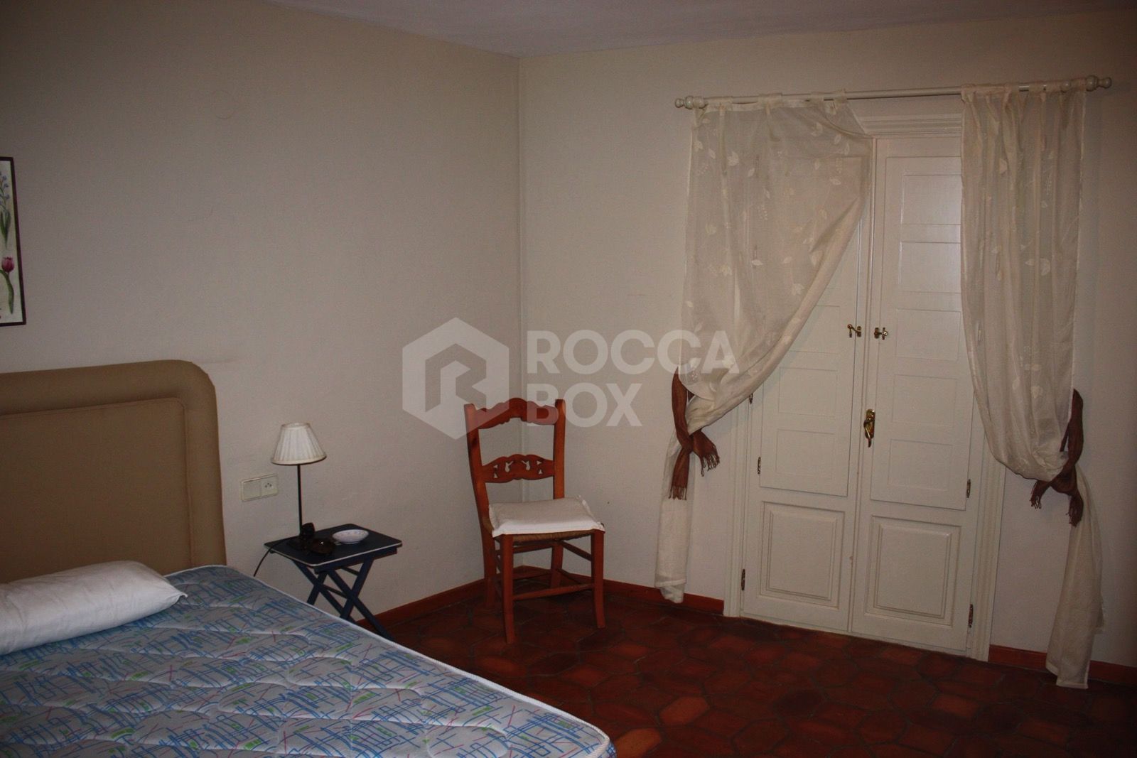 BEAUTIFUL TOWNHOUSE IN GUADALMINA BAJA