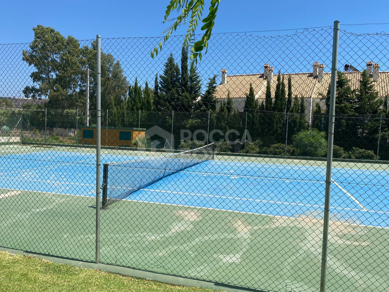 Prime Frontline Beach Apartment on Estepona's Serene Playa de Guadalobón