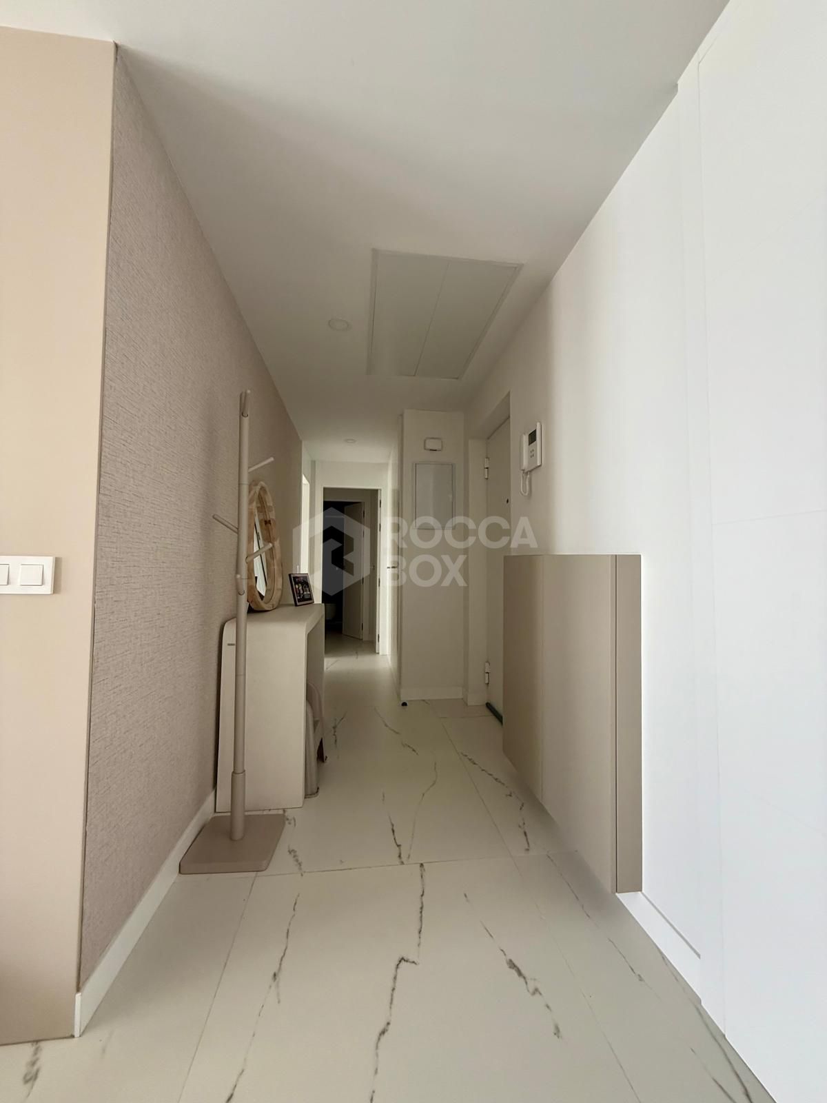 Discover Your Dream Home: Luxurious Brand-New Apartment in Casares Costa