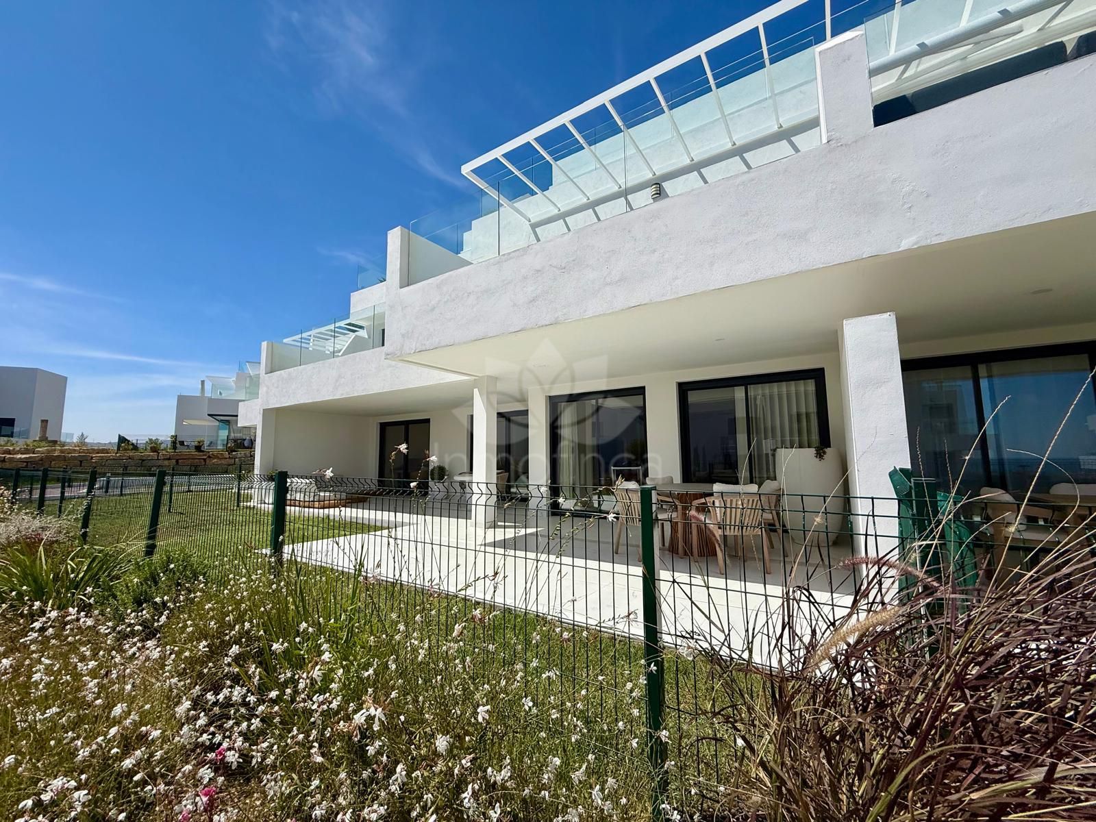 Ground Floor Apartment in Casares Playa, Casares