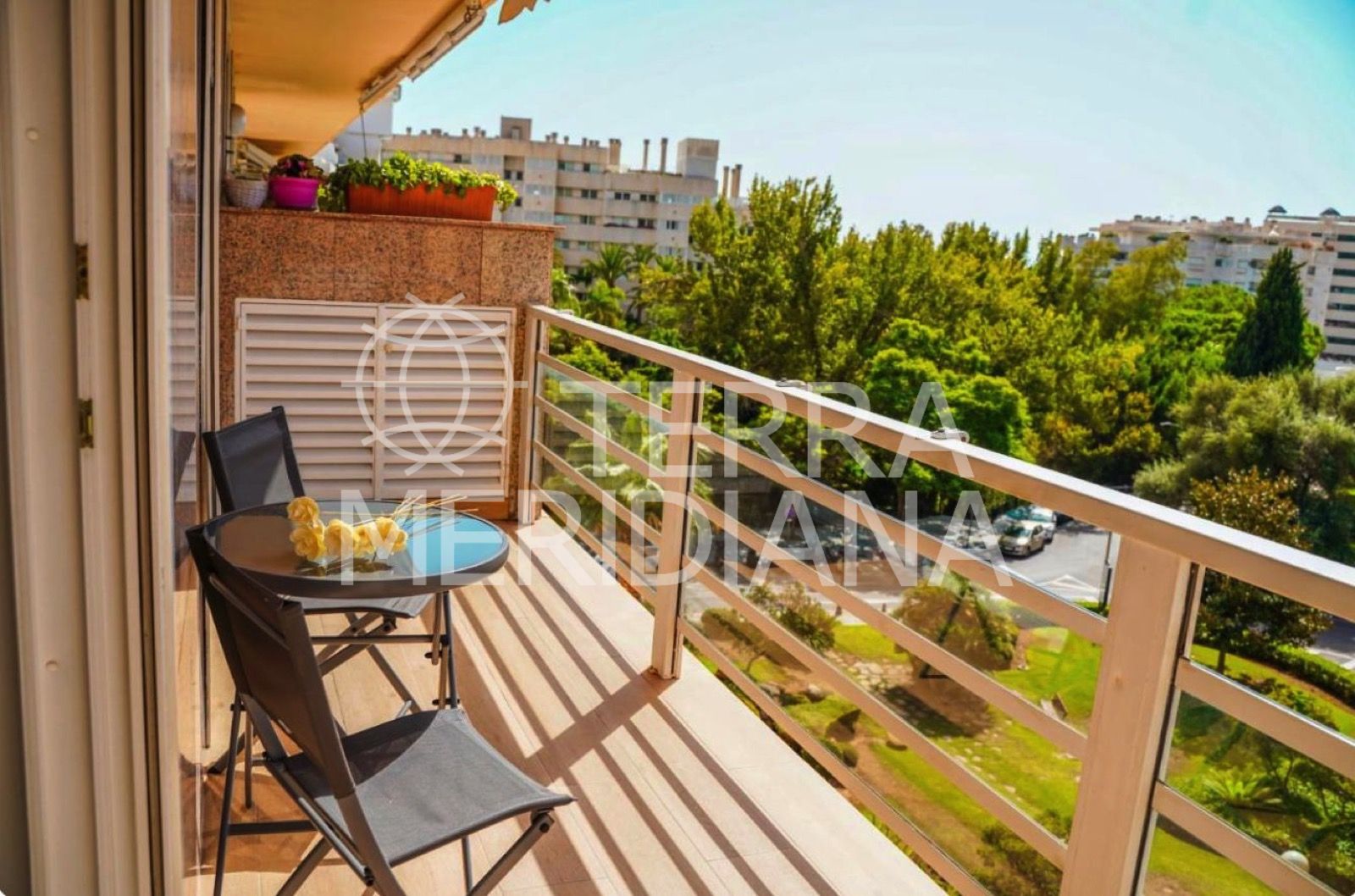 Apartment in Marbella Golden Mile, Marbella