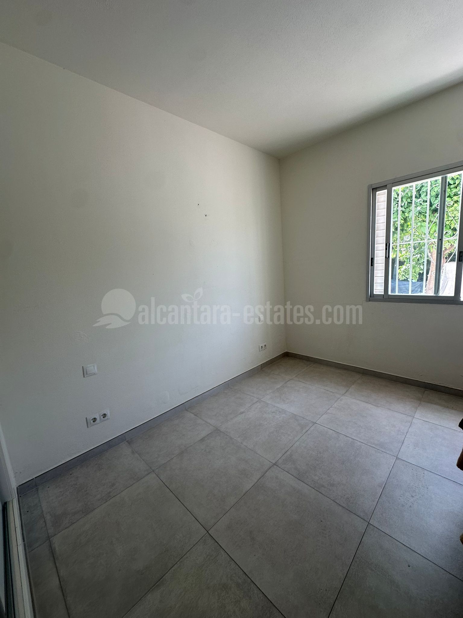 Ground Floor Apartment in Nueva Andalucia, Marbella