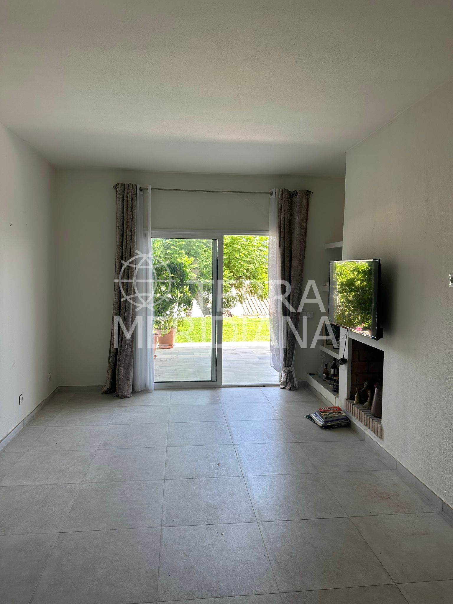 Ground Floor Apartment in Nueva Andalucia, Marbella