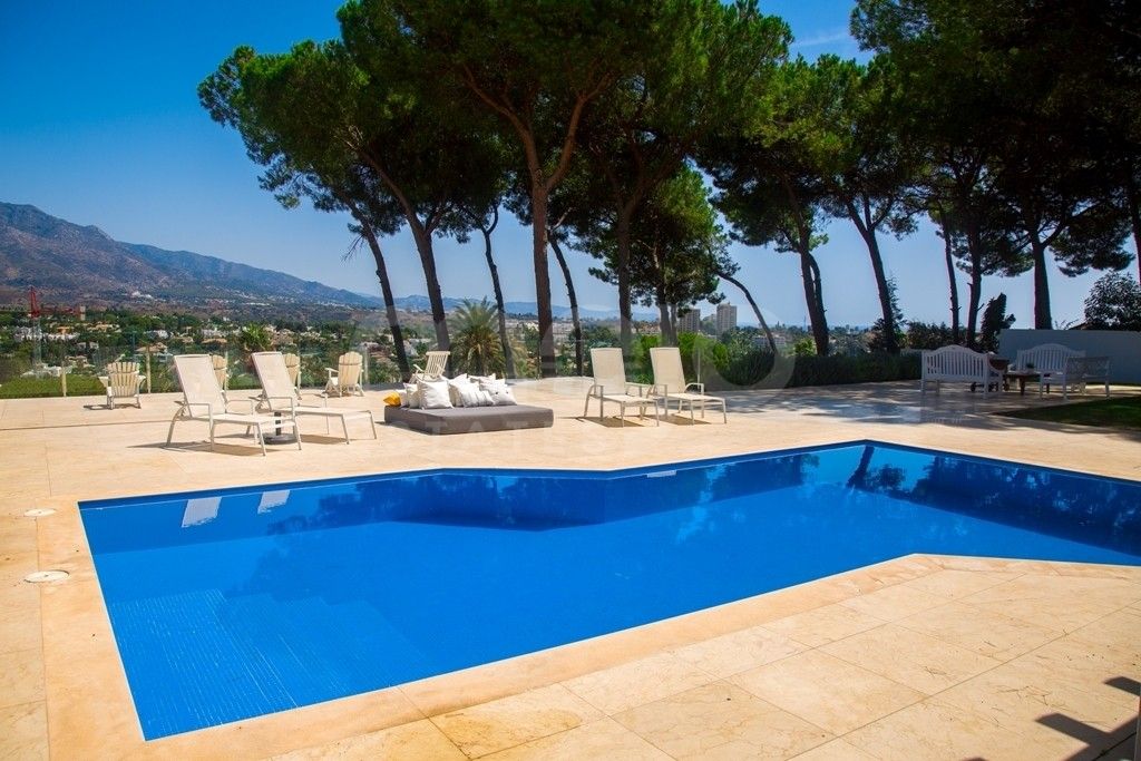 Villa te koop in Nueva Andalucia, Marbella