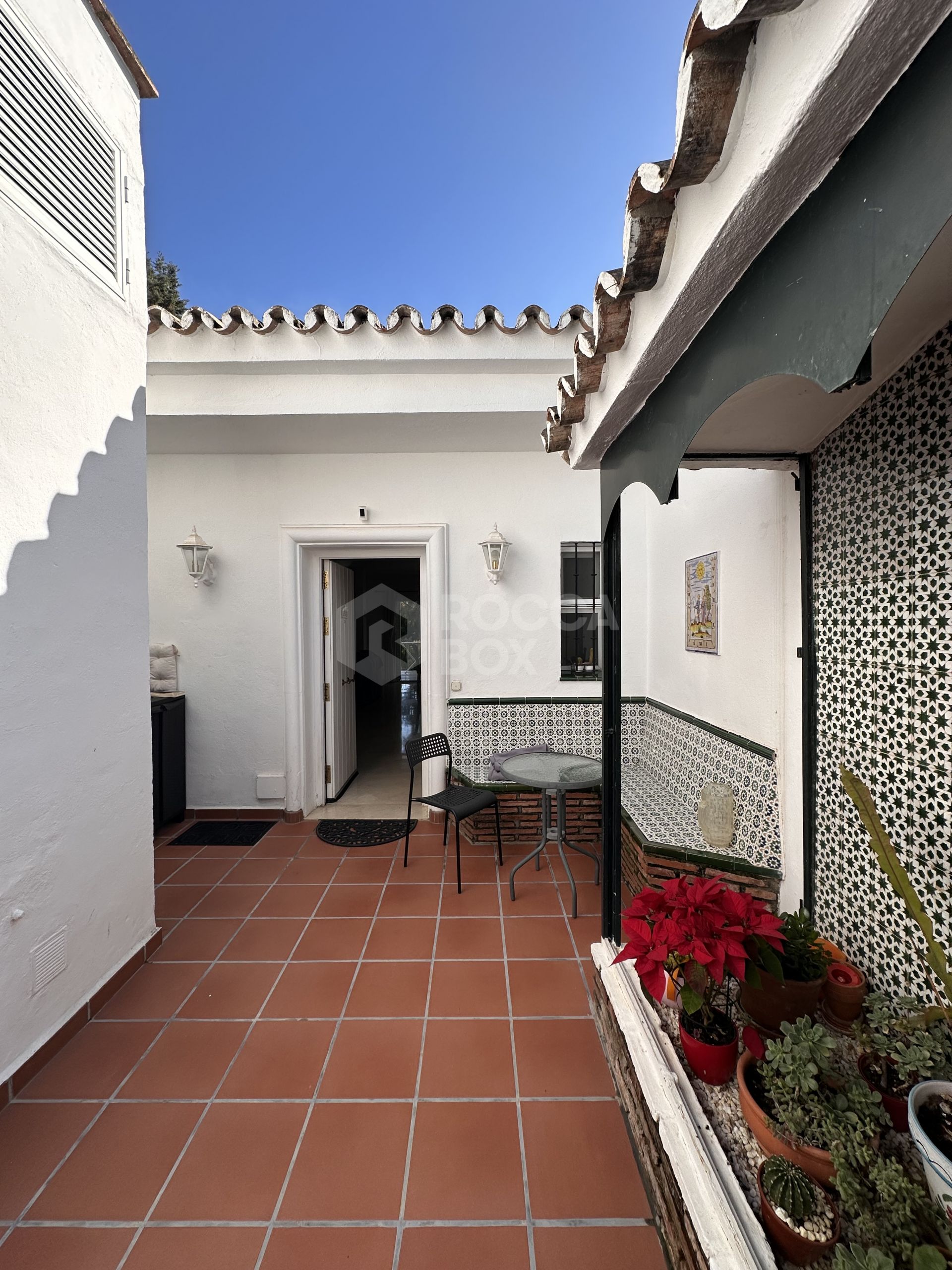 Townhouse in Aloha , Nueva Andalucía