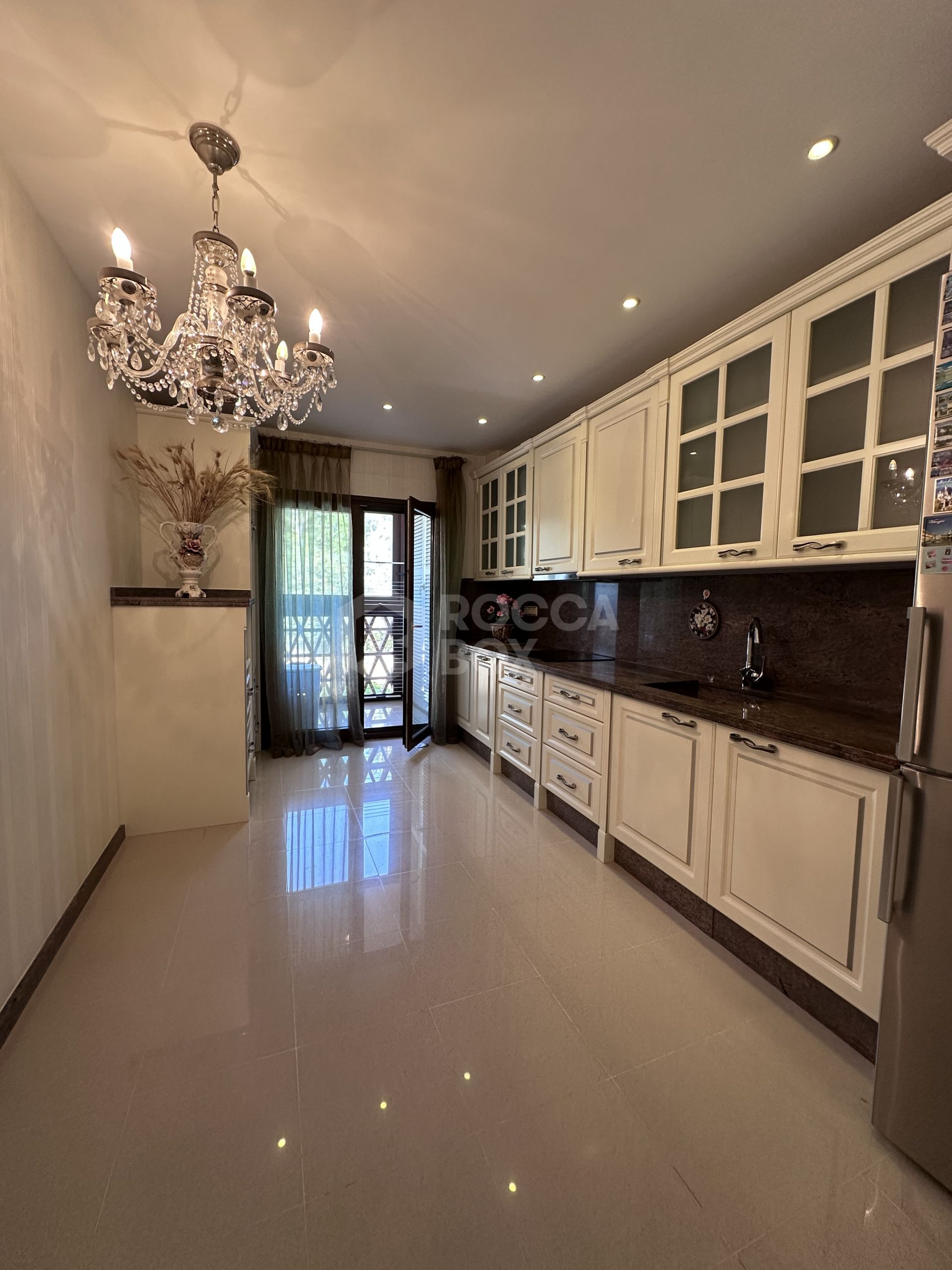 Apartment for sale in Marbella Golden Mile, Marbella