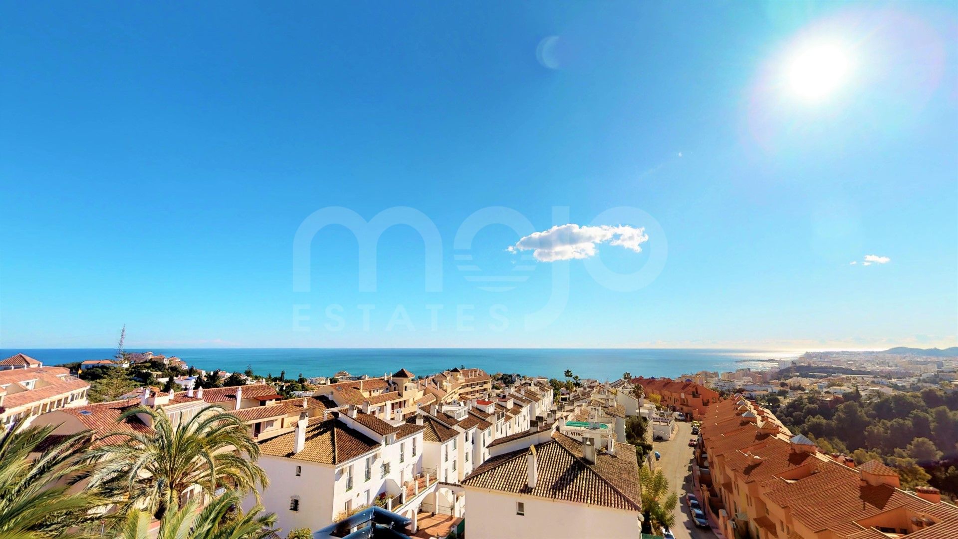 Hotel for sale in Torreblanca, Fuengirola