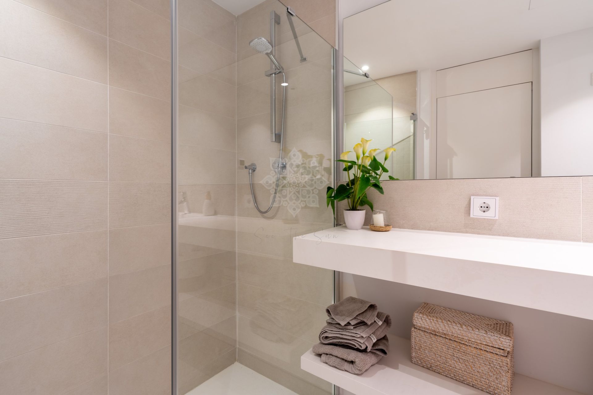 Apartamento en El Higueron, Fuengirola