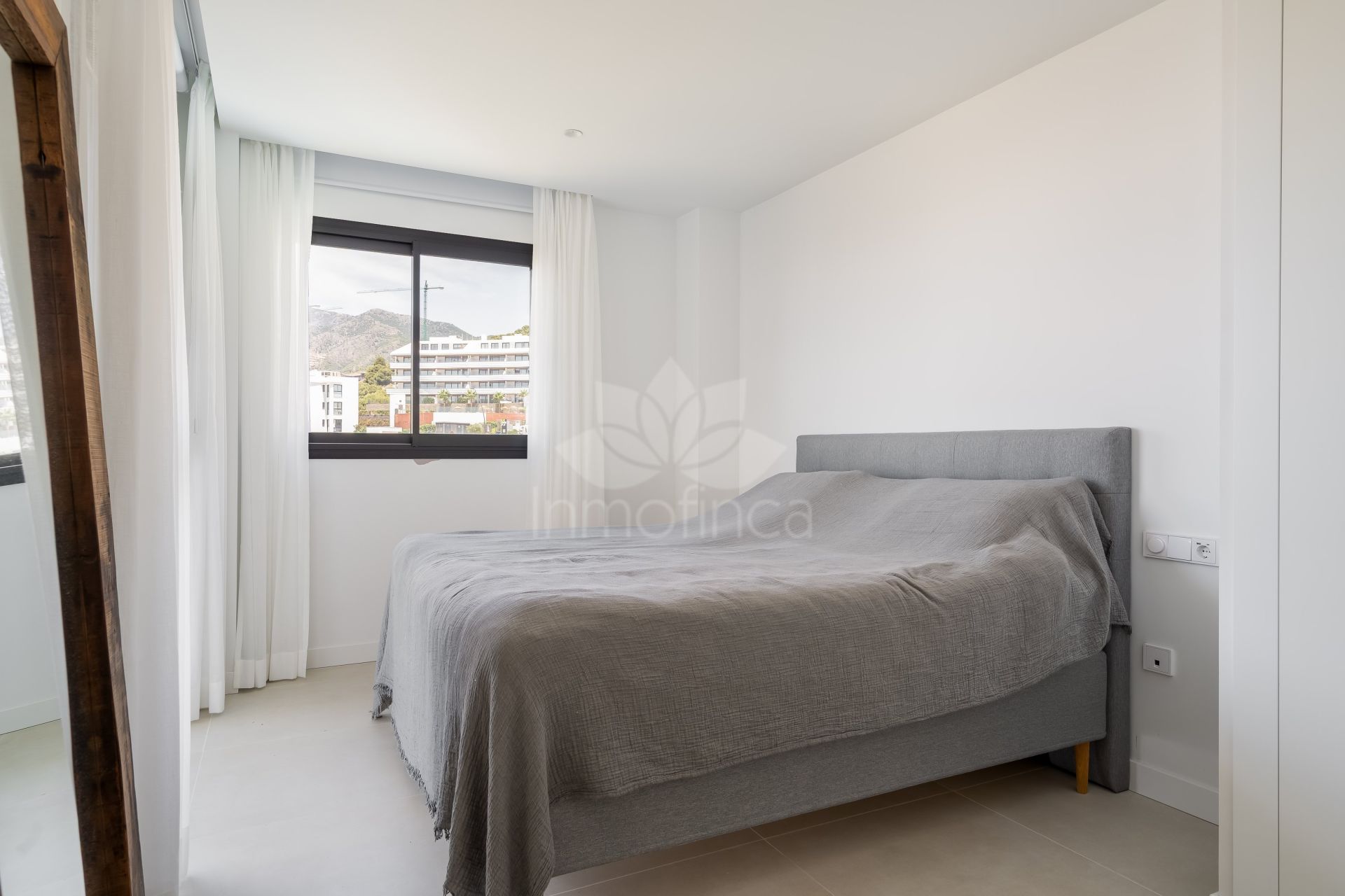 Apartment in El Higueron, Fuengirola