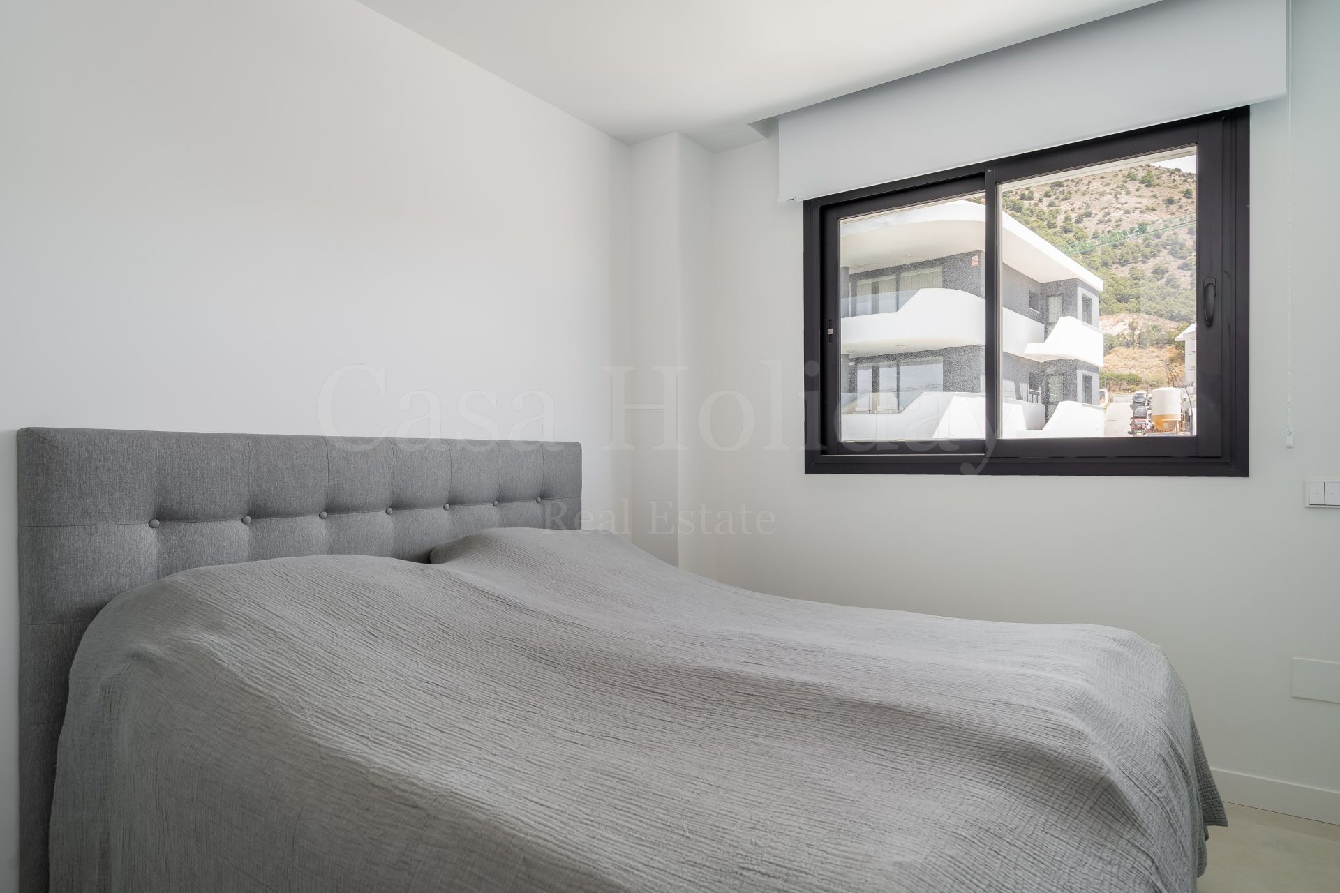 Apartment in El Higueron, Fuengirola
