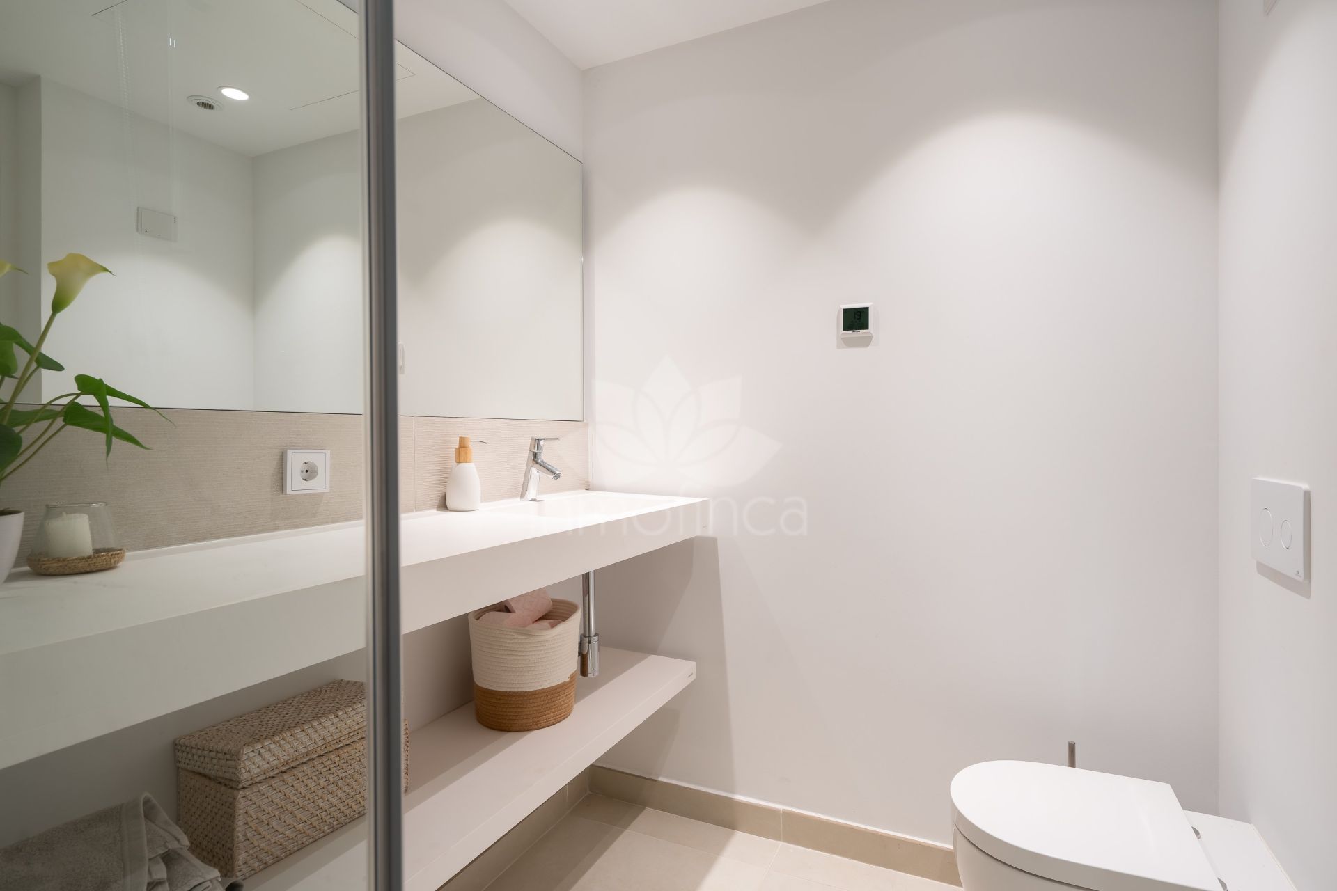 Apartment in El Higueron, Fuengirola