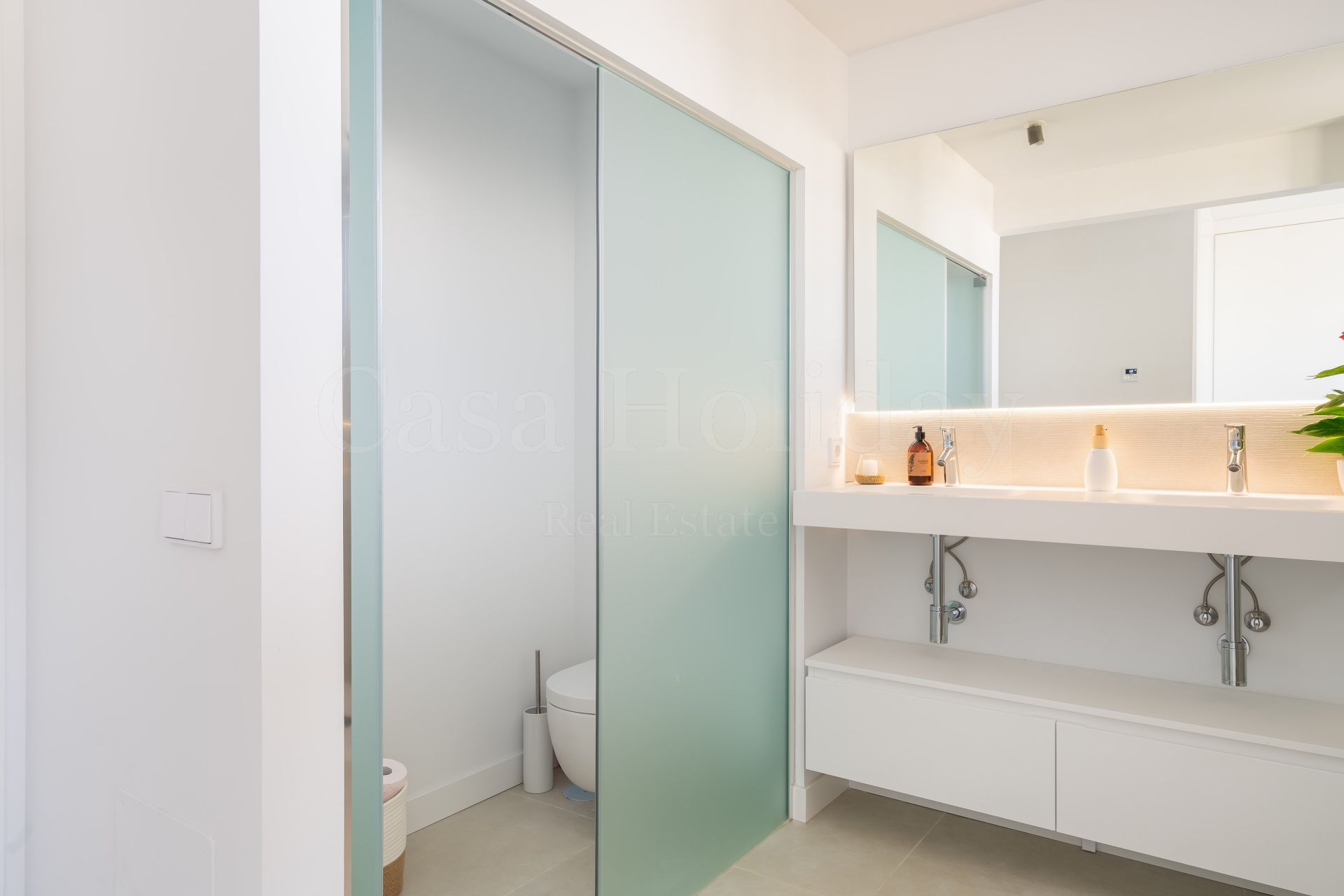 Apartment in El Higueron, Fuengirola
