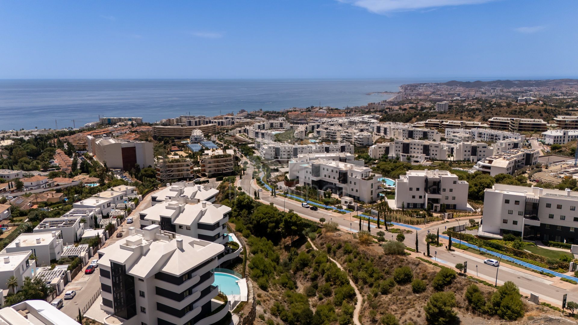 Apartment in El Higueron, Fuengirola