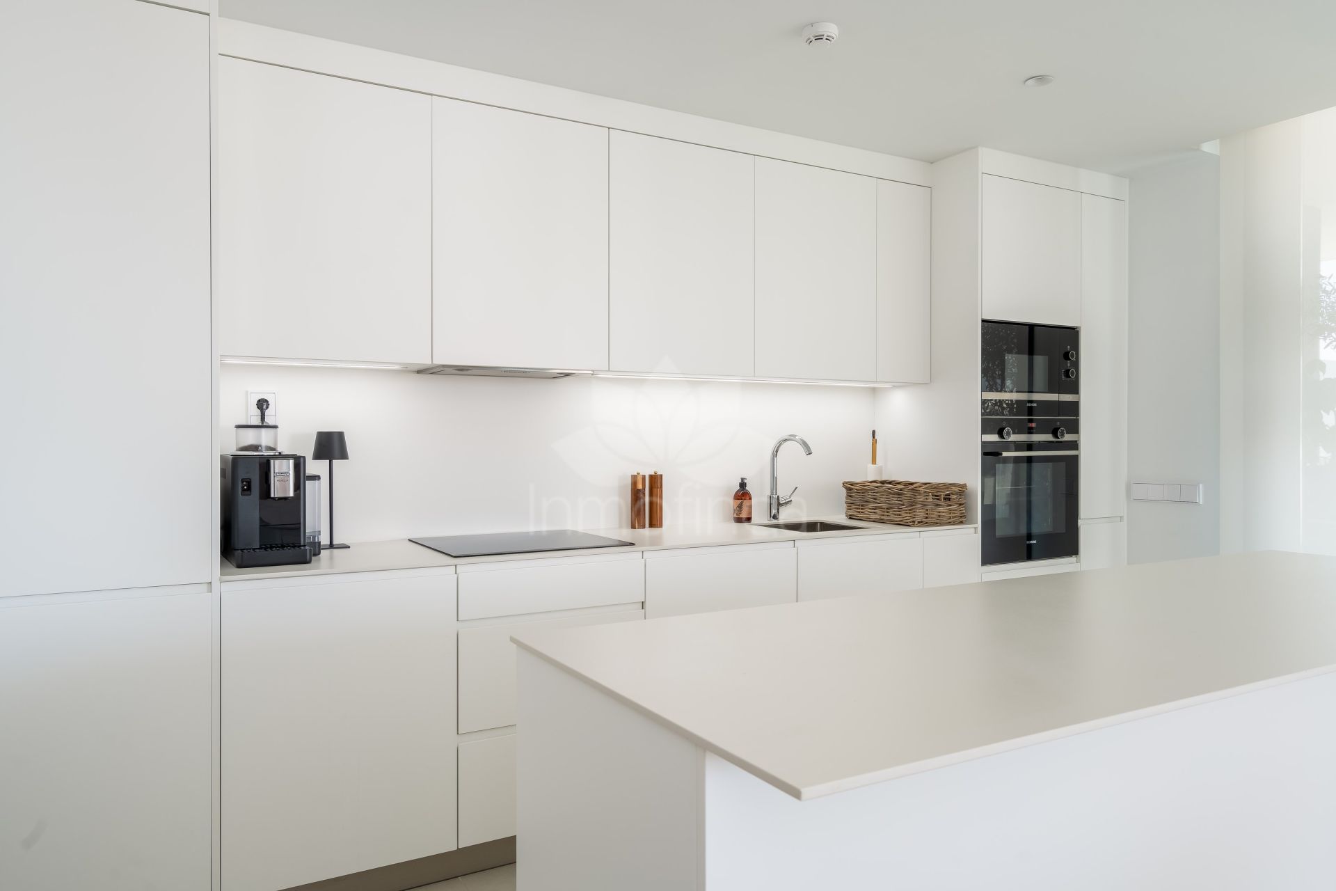 Apartment in El Higueron, Fuengirola