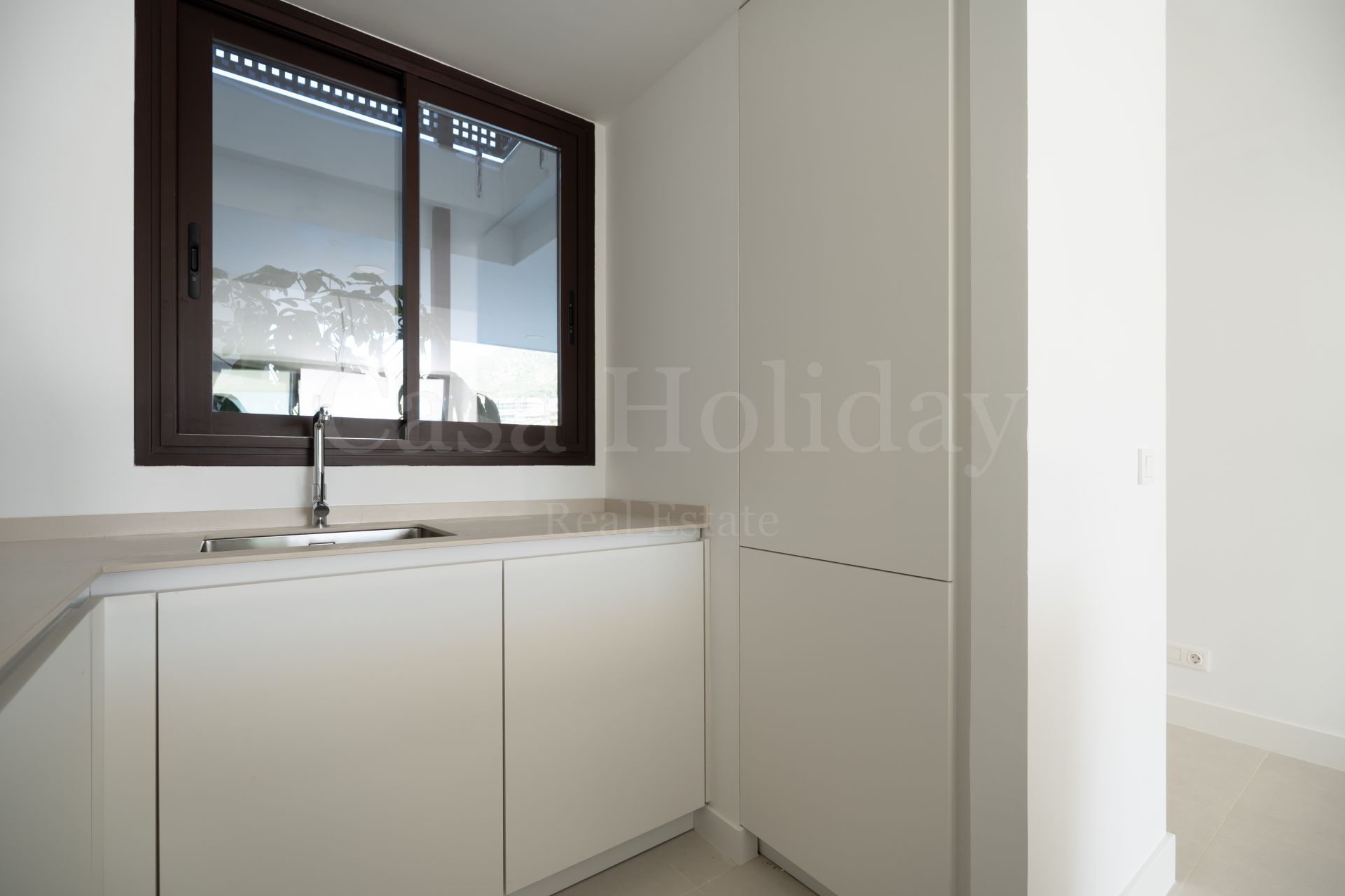 Apartment in El Higueron, Fuengirola