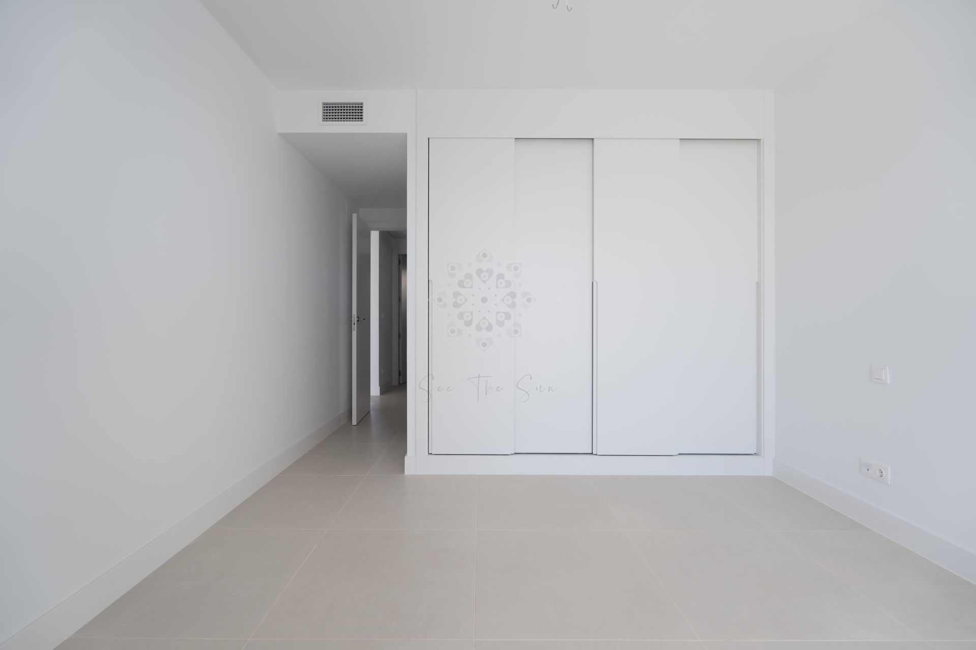 Apartment in El Higueron, Fuengirola
