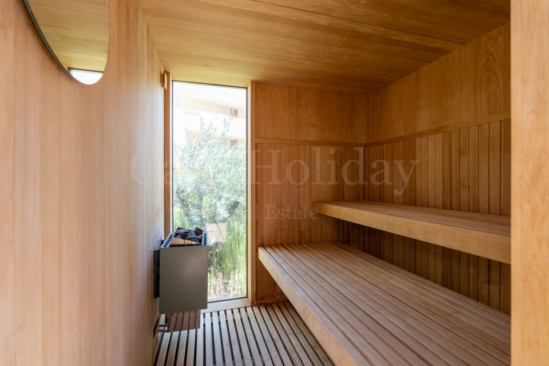 Apartment in El Higueron, Fuengirola