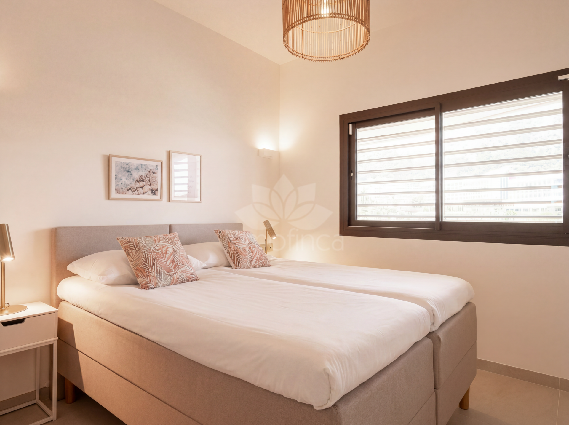 Apartment in El Higueron, Fuengirola