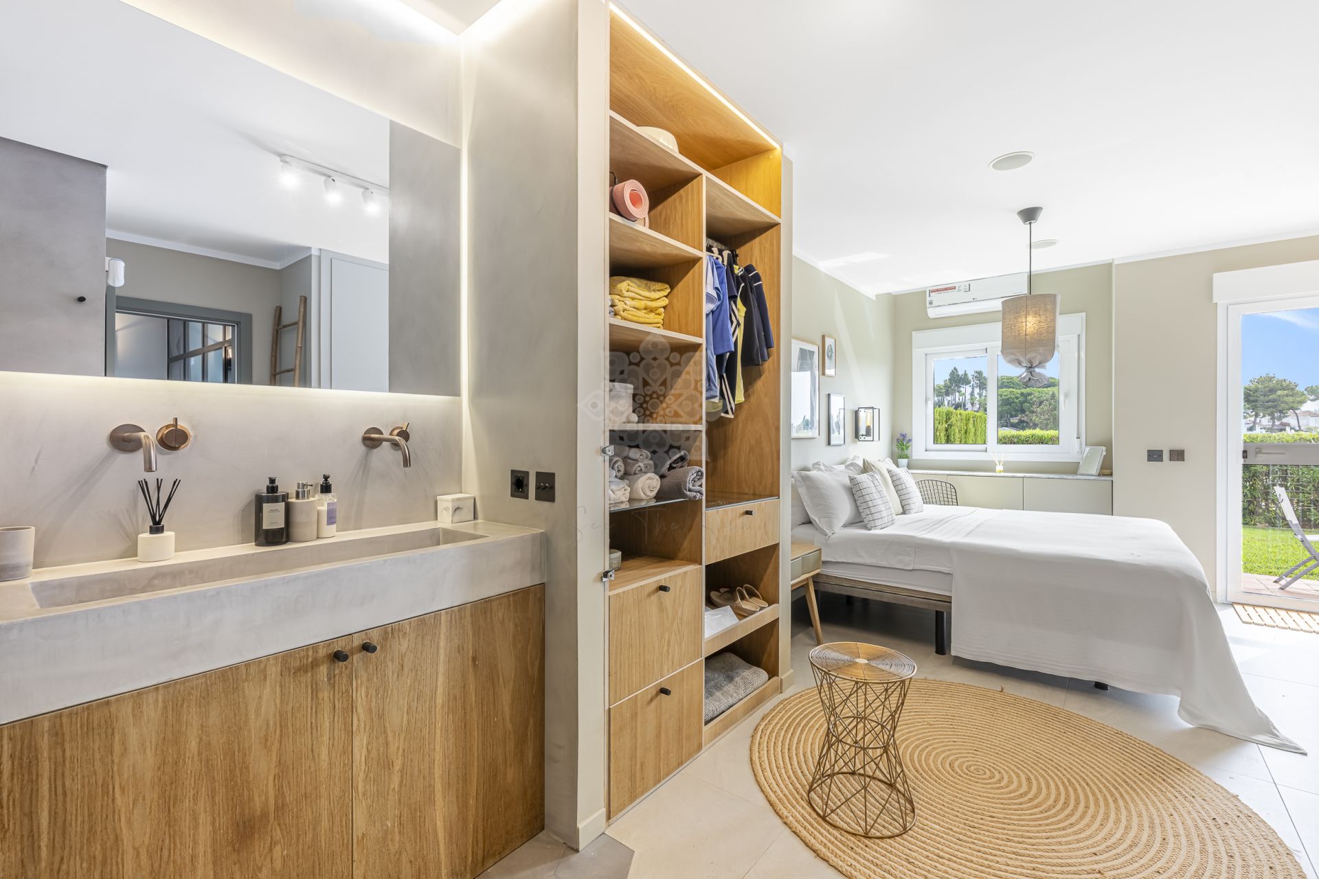 Town House in Azahara II, Marbella