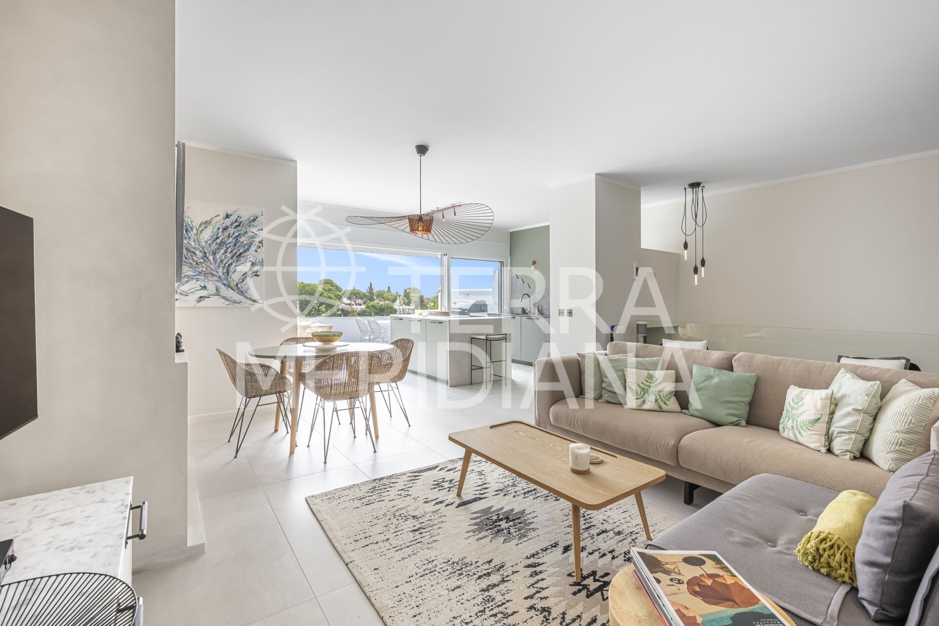 Town House in Azahara II, Marbella