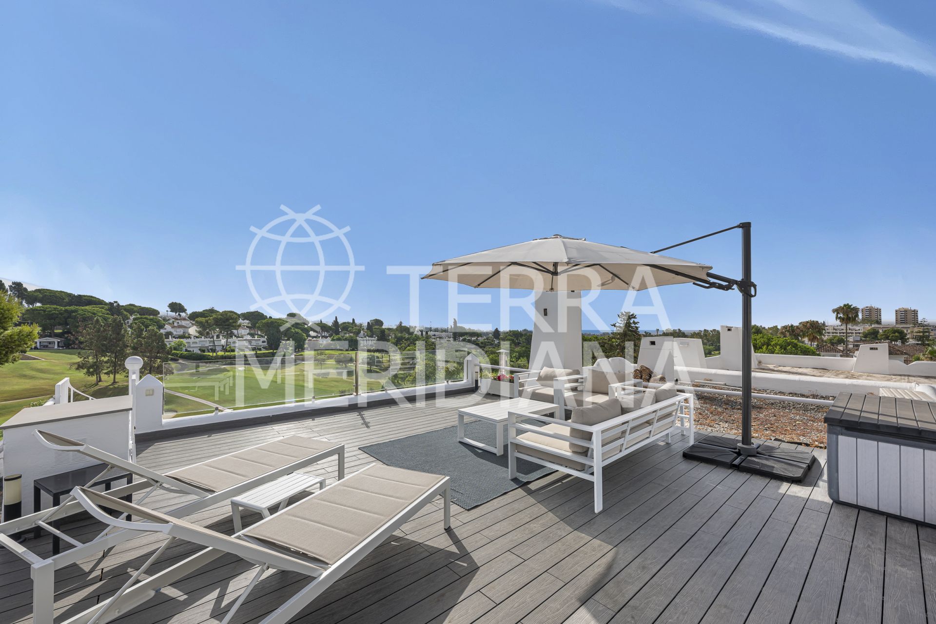 Town House in Azahara II, Marbella