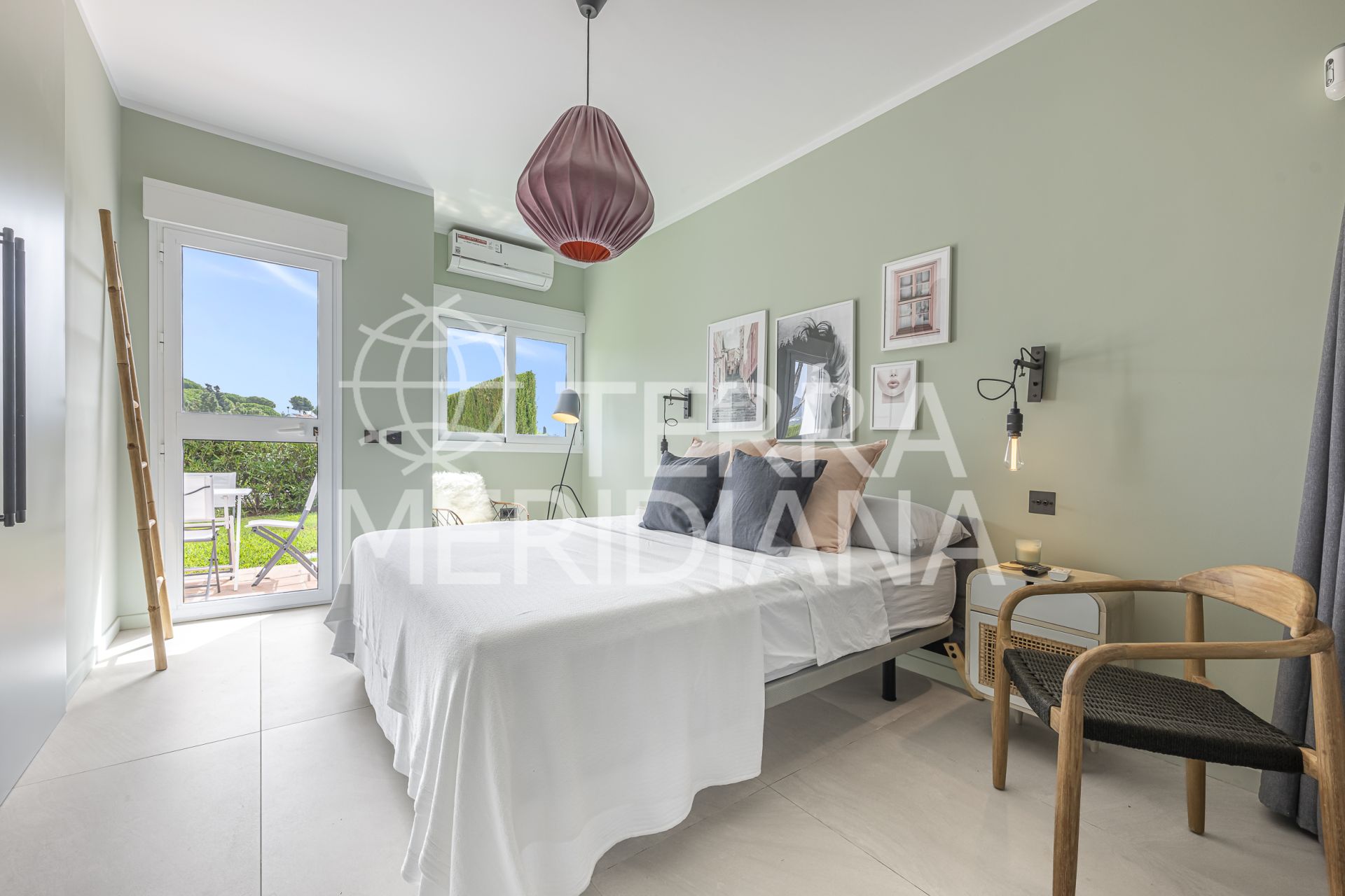 Town House in Azahara II, Marbella