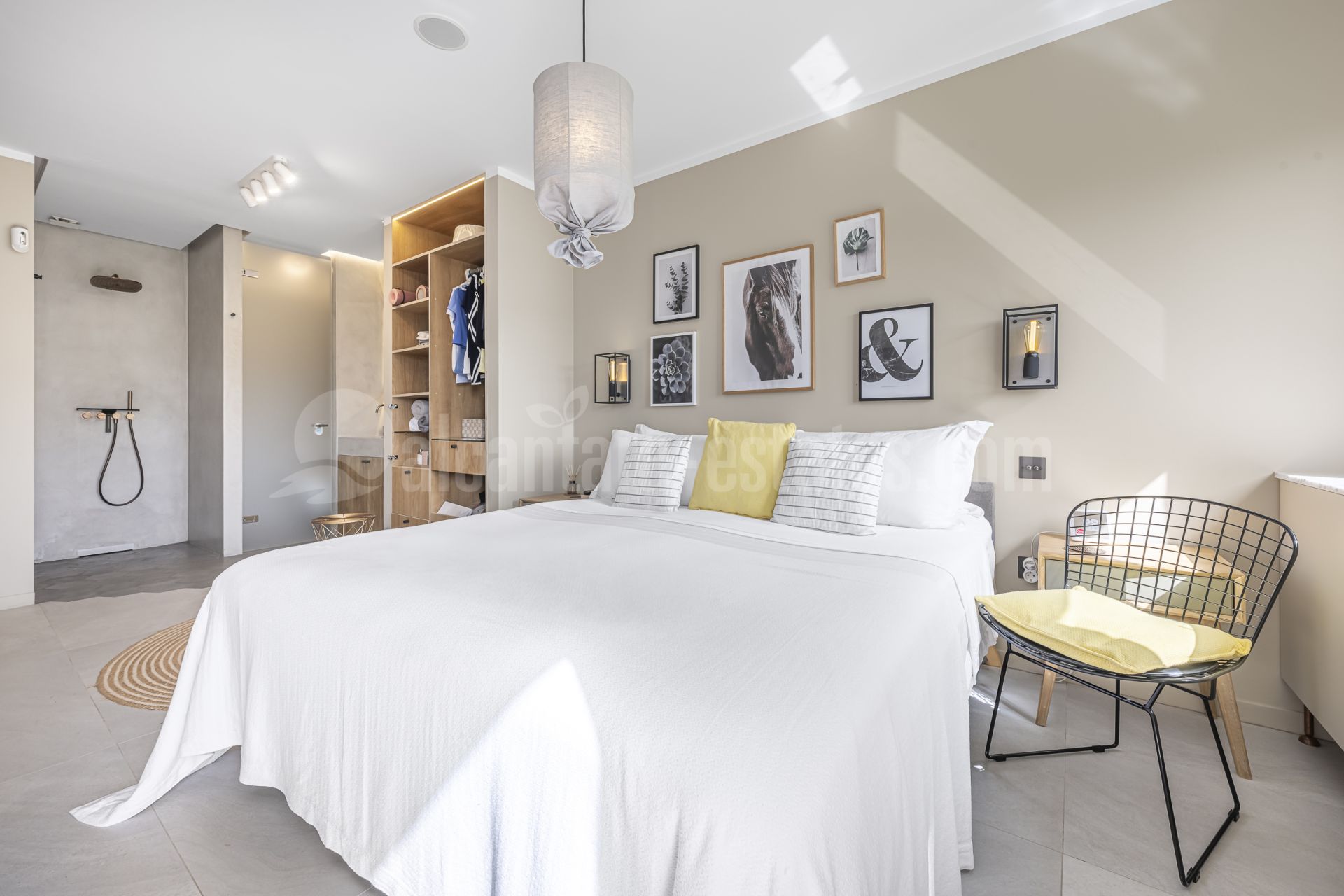 Town House in Azahara II, Marbella