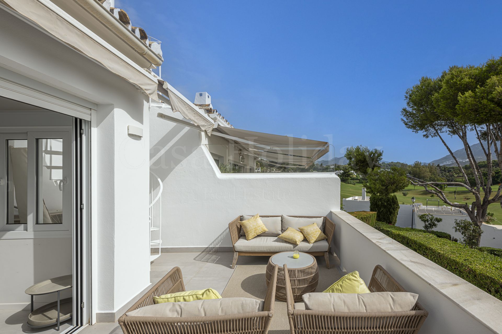 Town House in Azahara II, Marbella