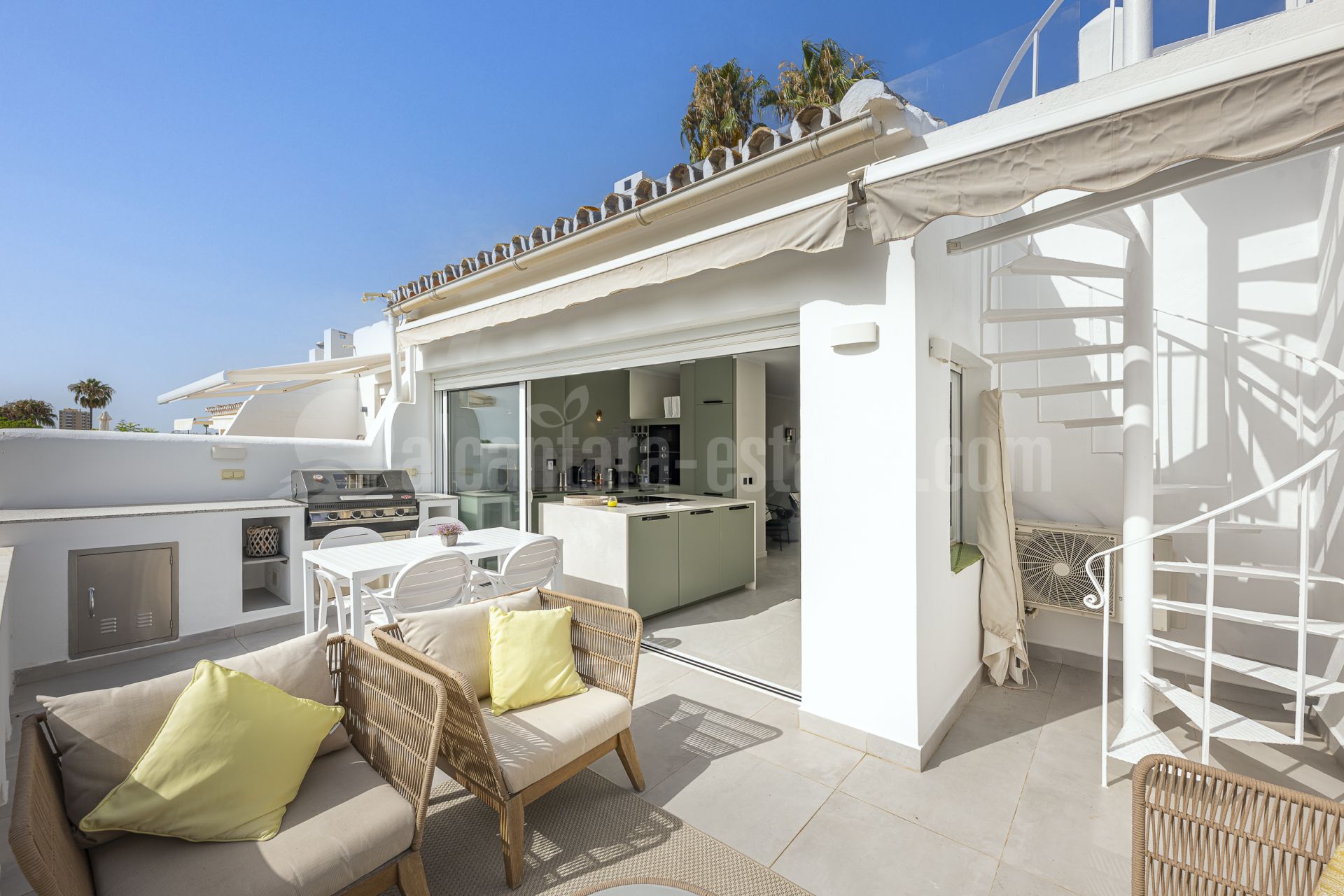 Town House in Azahara II, Marbella