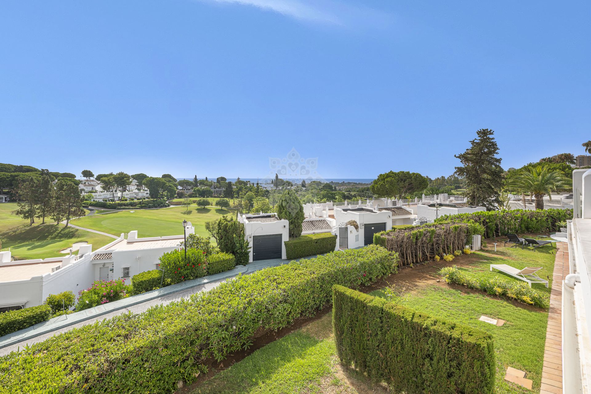 Town House in Azahara II, Marbella