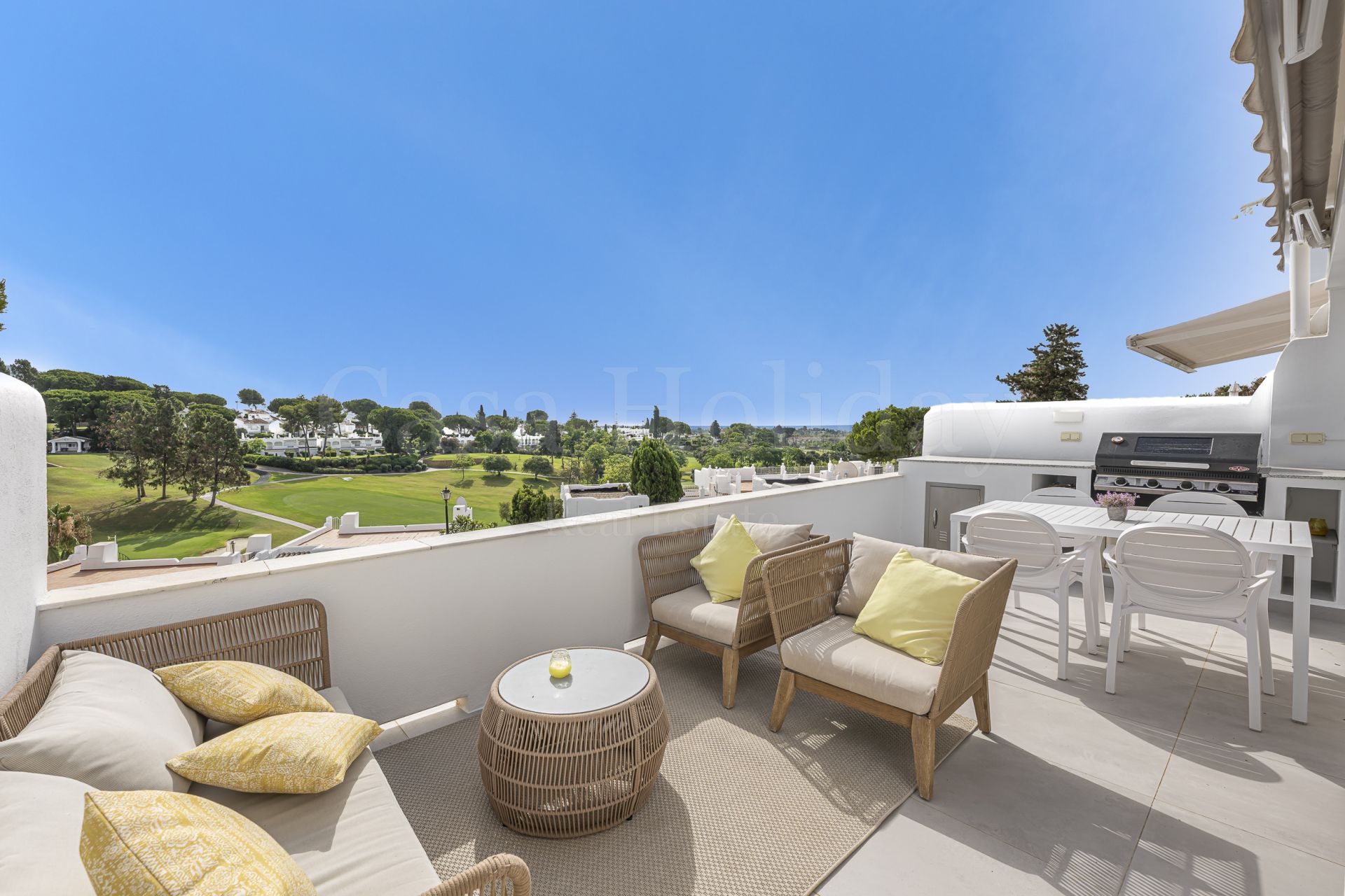 Town House in Azahara II, Marbella
