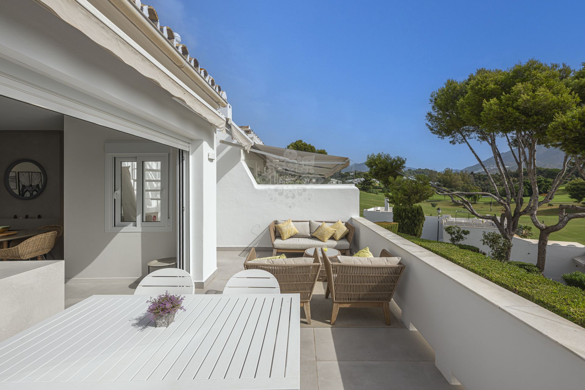 Town House in Azahara II, Marbella