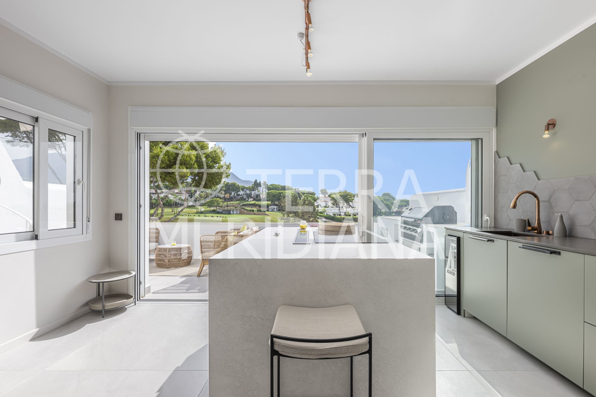 Town House in Azahara II, Marbella