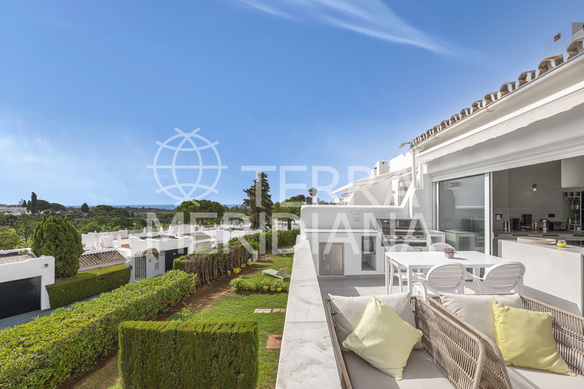 Town House in Azahara II, Marbella